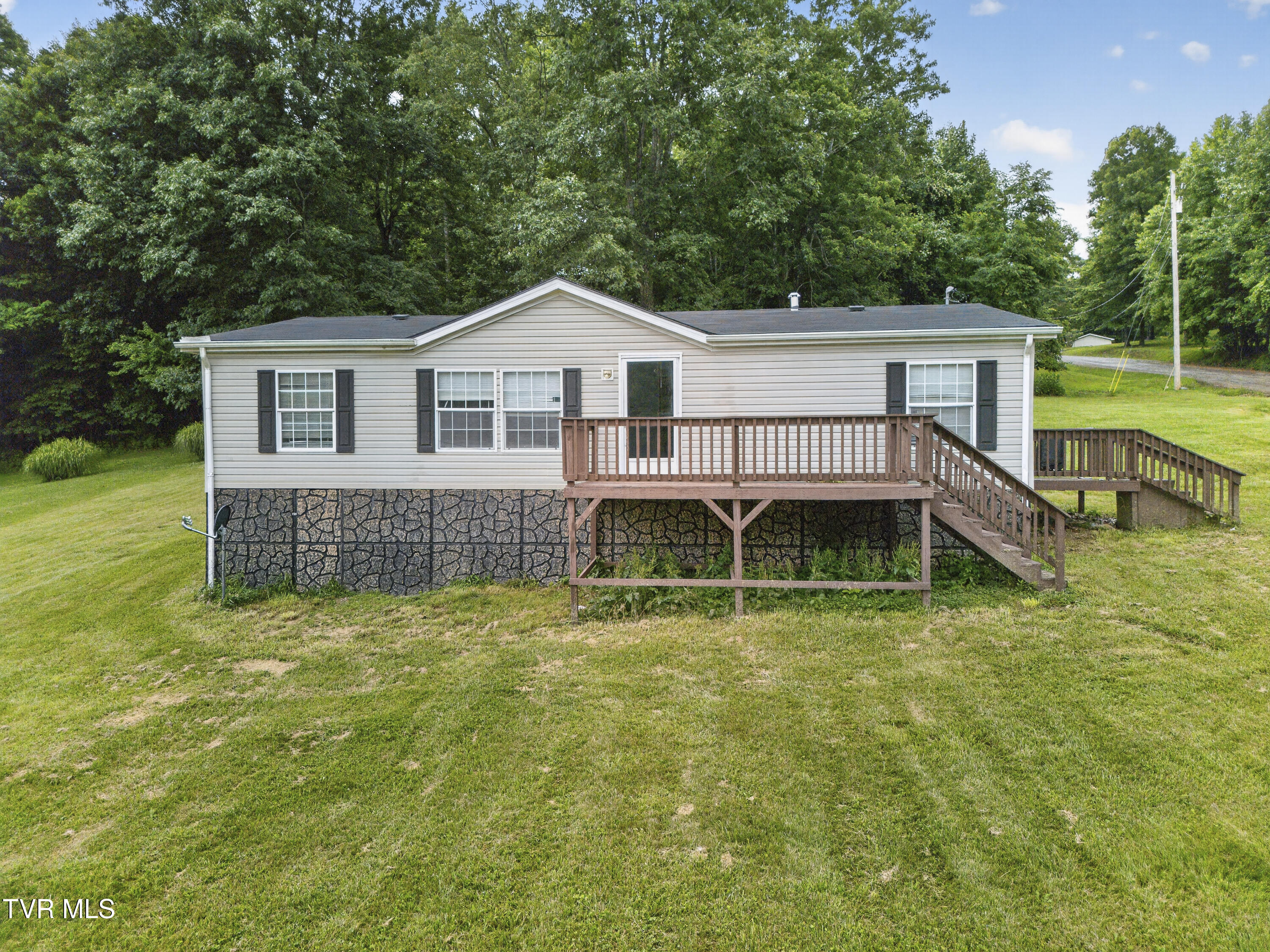 35 Wise Lane Property Photo 1