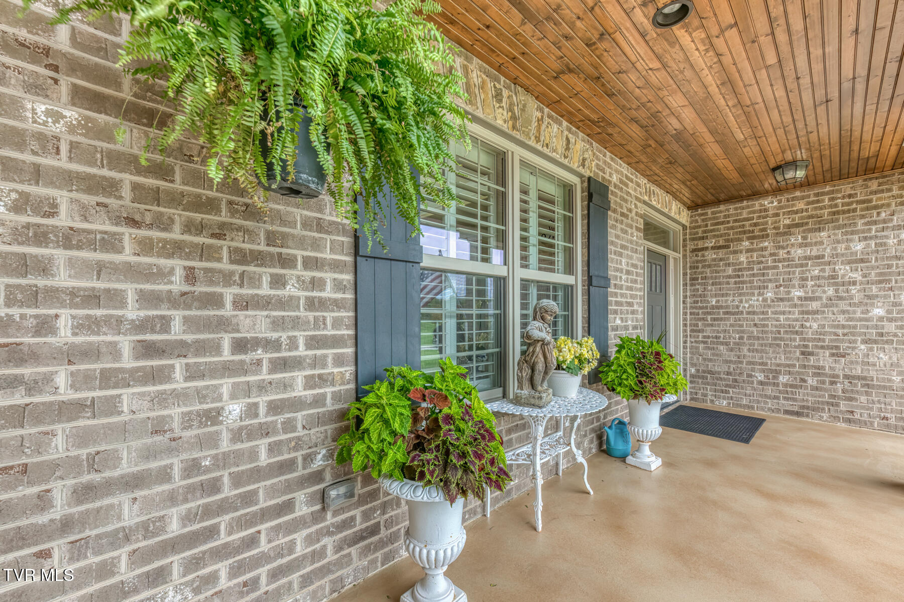 105 Shadden Springs Property Photo 10