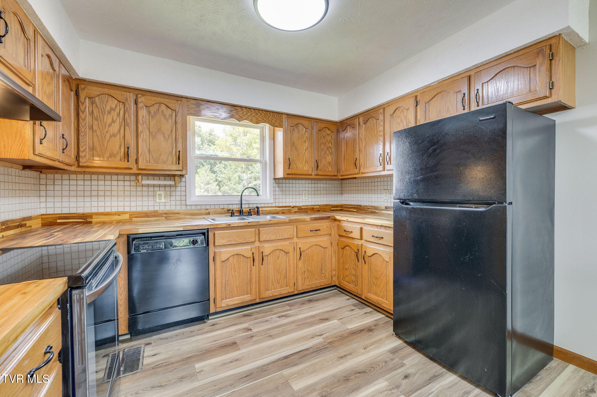 166 Ward Road Property Photo 16