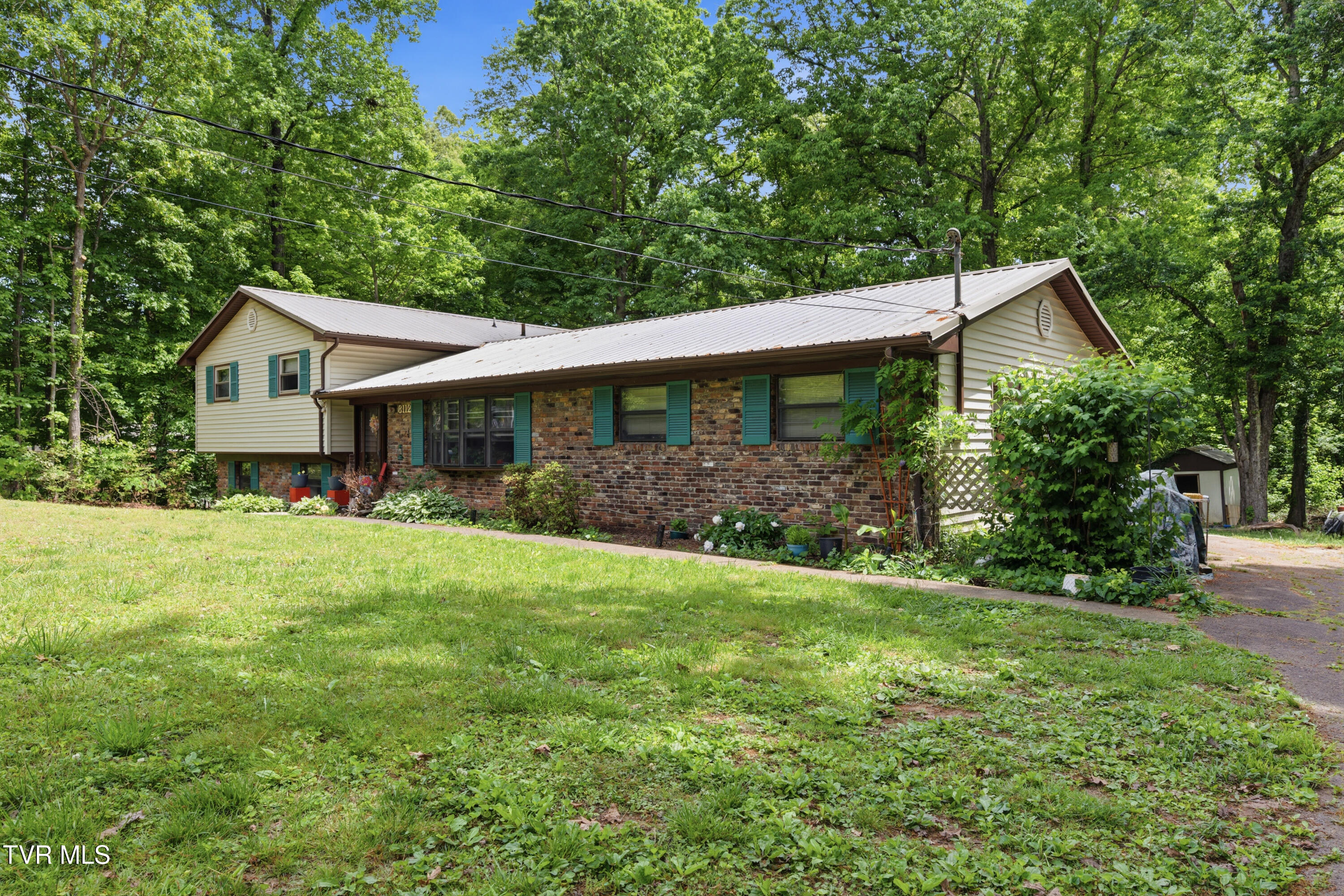 8112 Boss Road