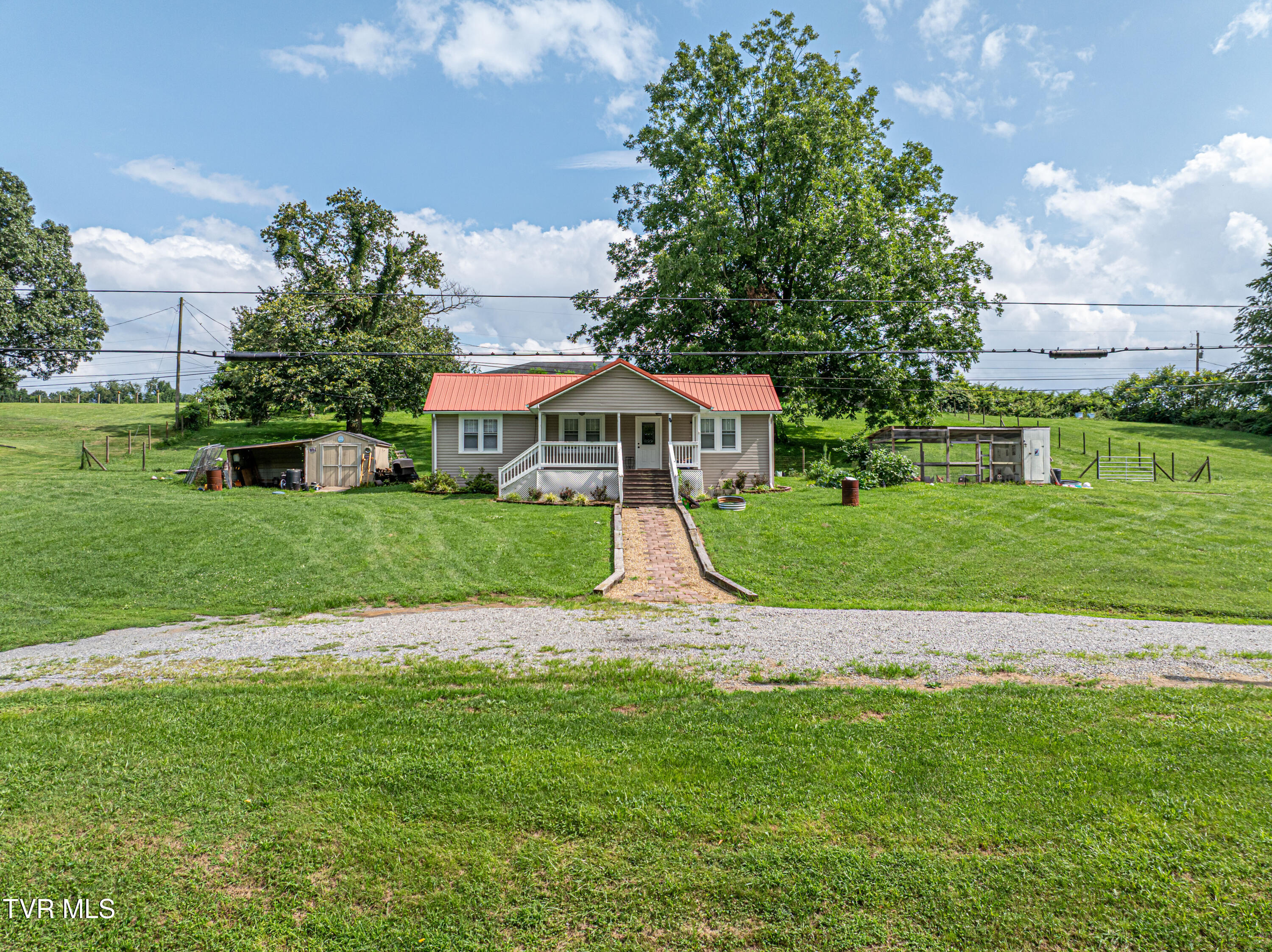 19280 Repass Road Property Photo 2