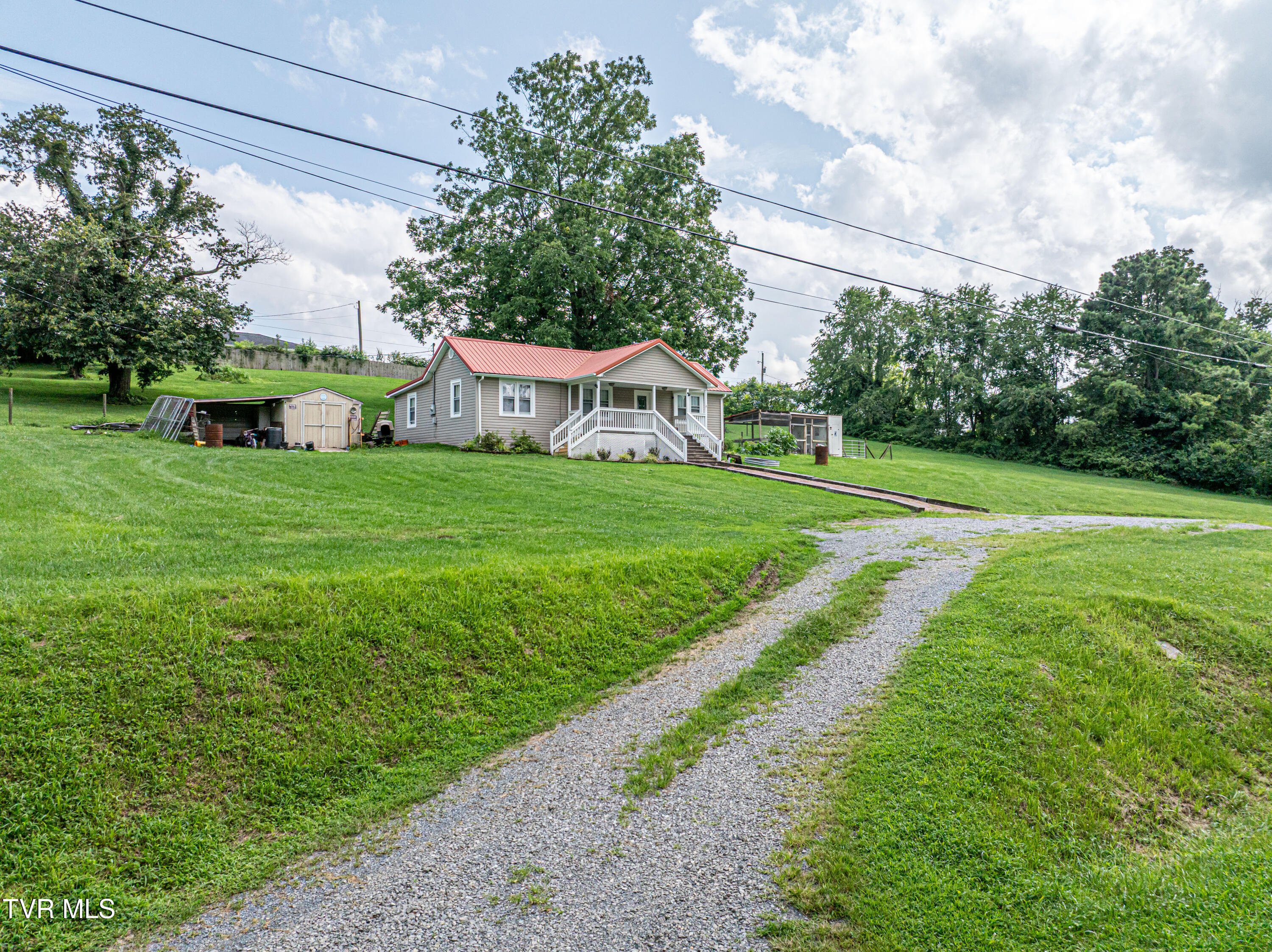 19280 Repass Road Property Photo 5