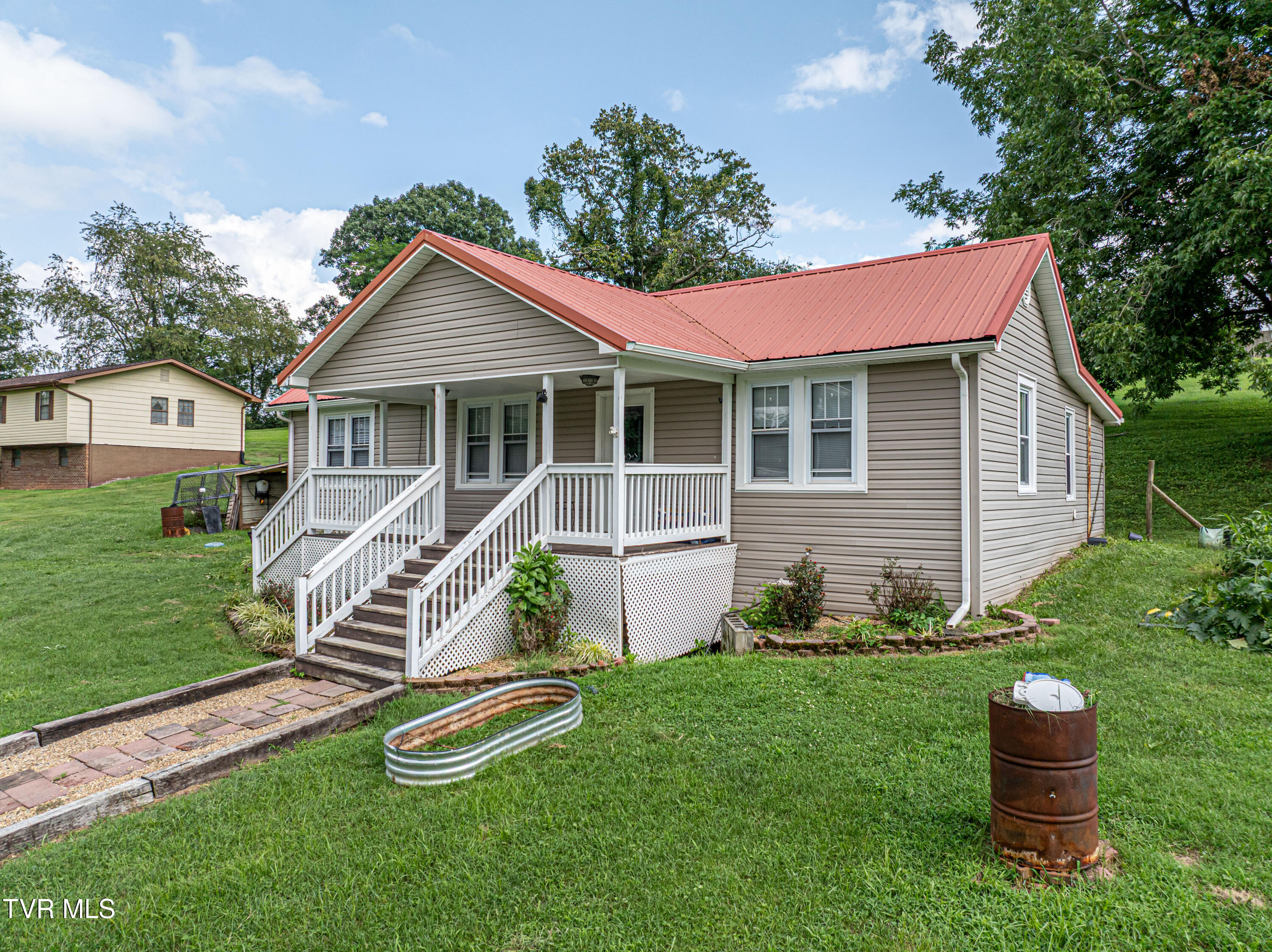 19280 Repass Road Property Photo 6