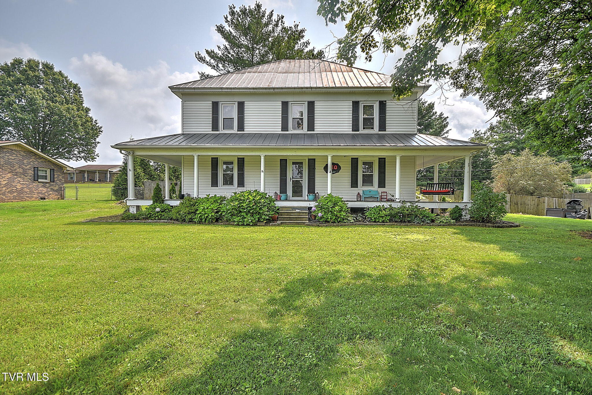 310 Hugh Cox Road Property Photo 1