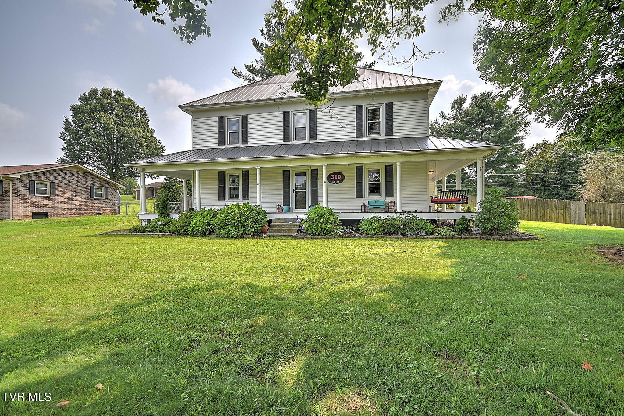 310 Hugh Cox Road Property Photo 2