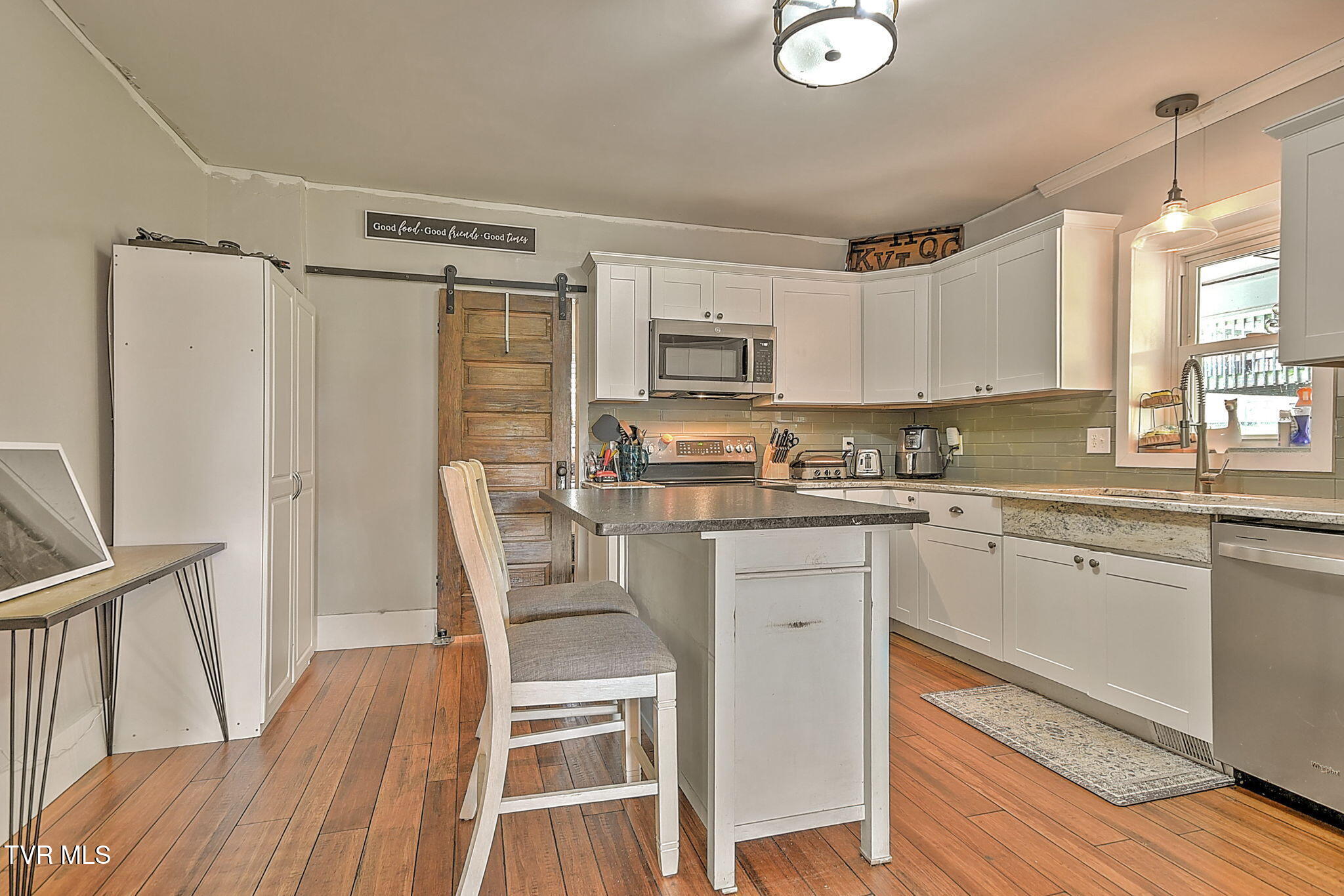 310 Hugh Cox Road Property Photo 13
