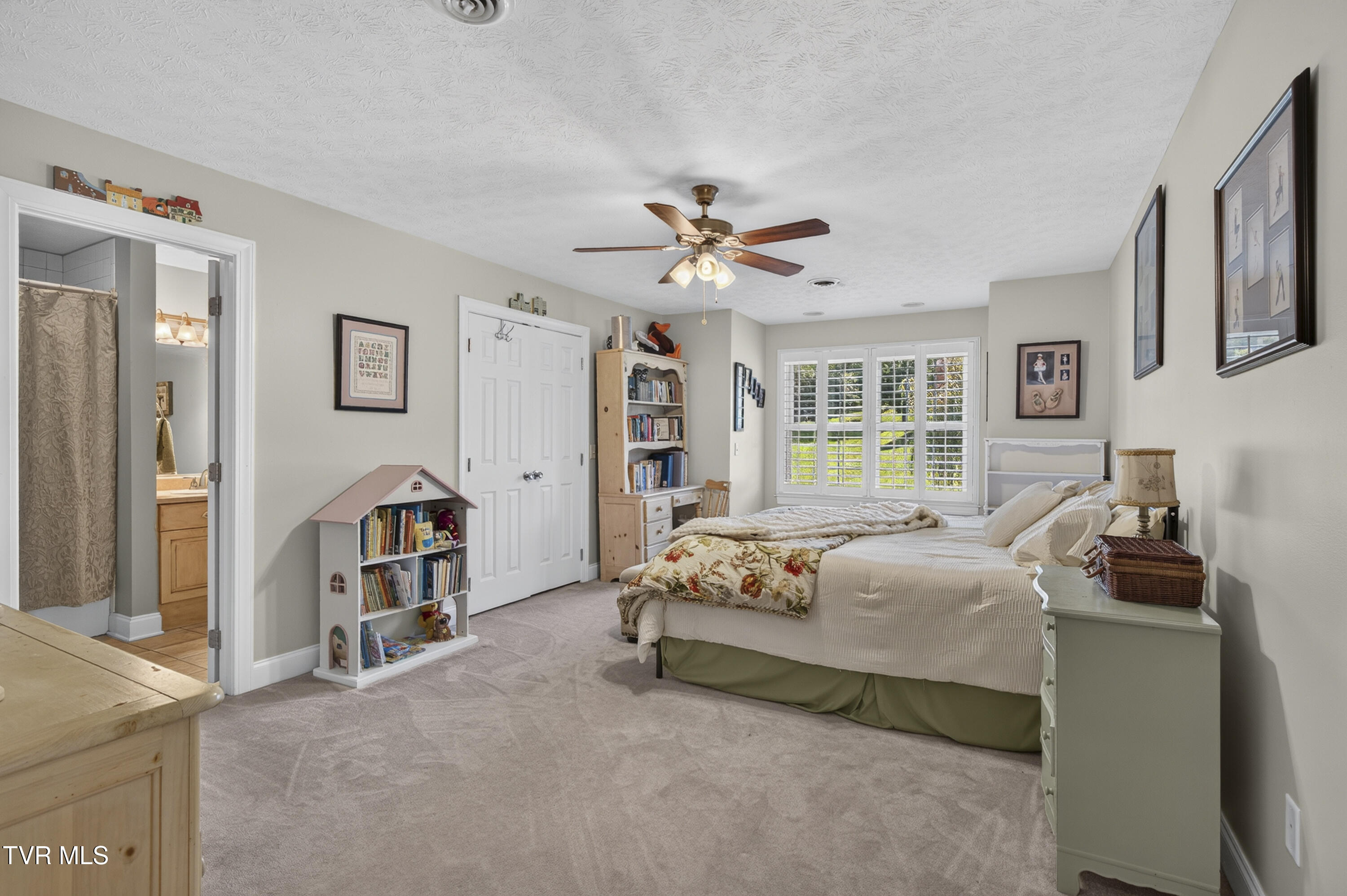 22979 Lone Eagle Drive Property Photo 39