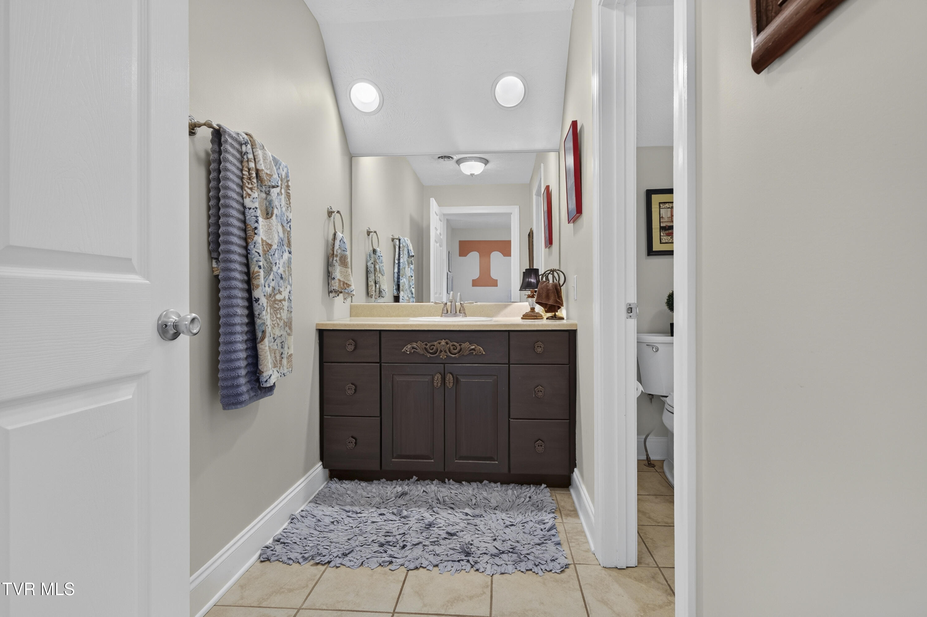 22979 Lone Eagle Drive Property Photo 48