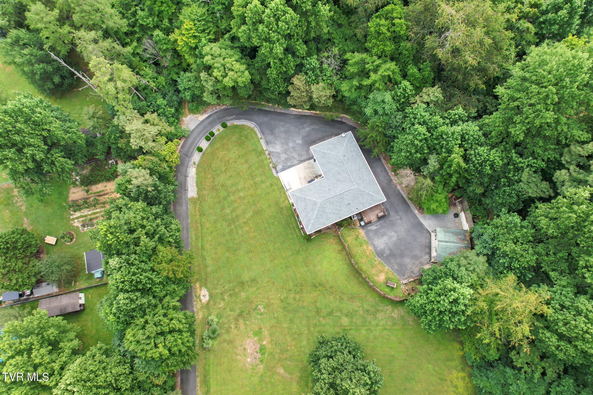 120 Elizabeth Ann Circle Property Photo 7