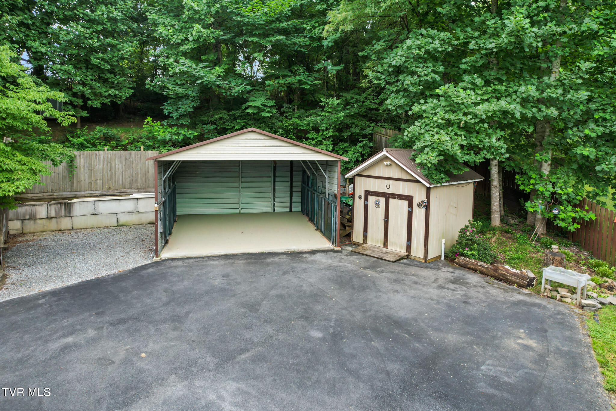 120 Elizabeth Ann Circle Property Photo 15