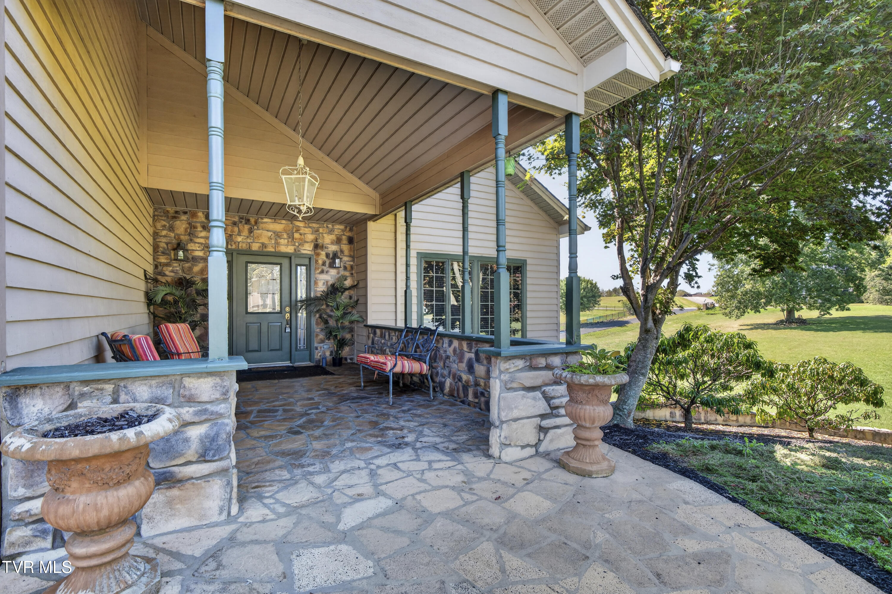 21580 Moonlight Bay Road Property Photo 10