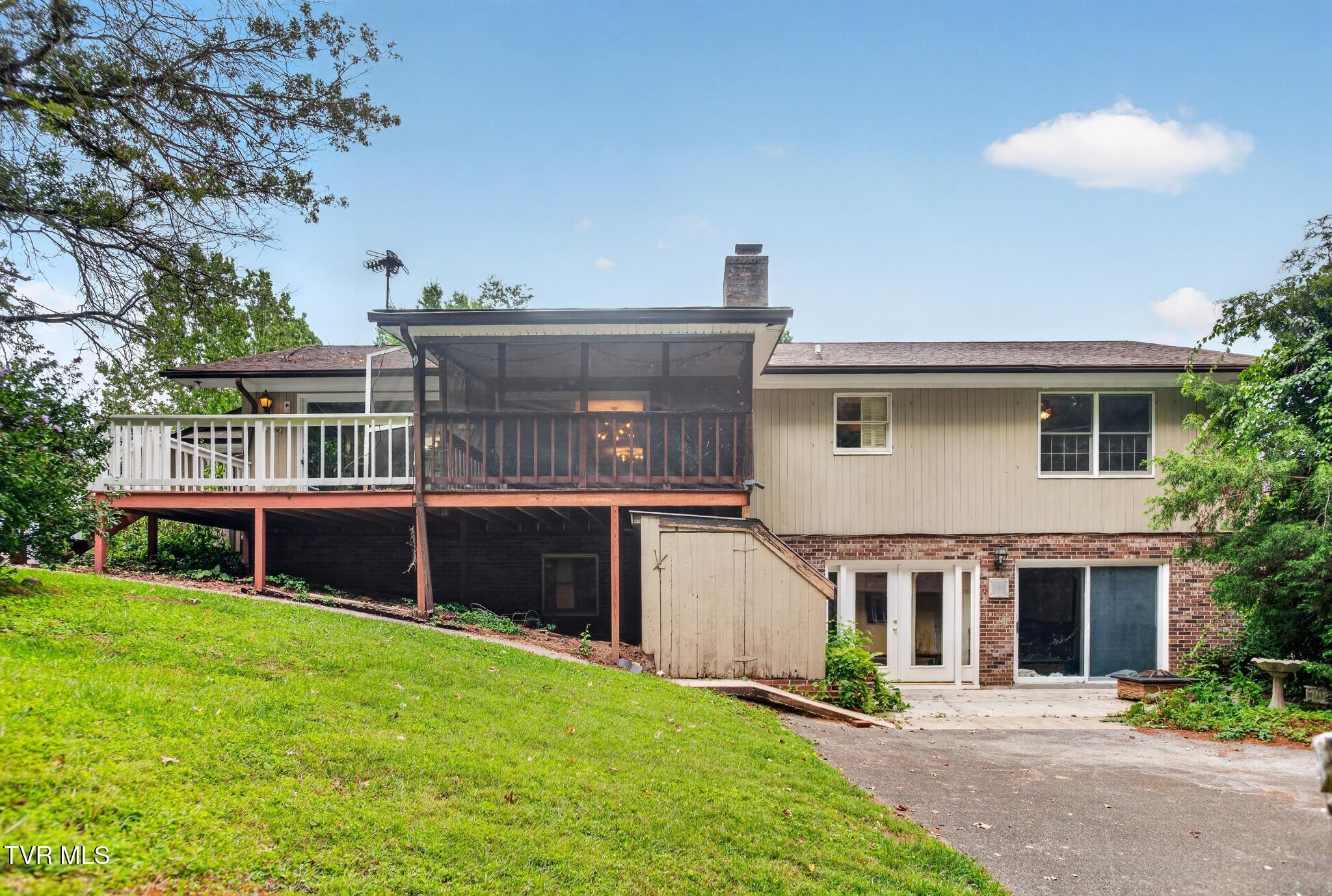 823 Birdie Drive Property Photo 1