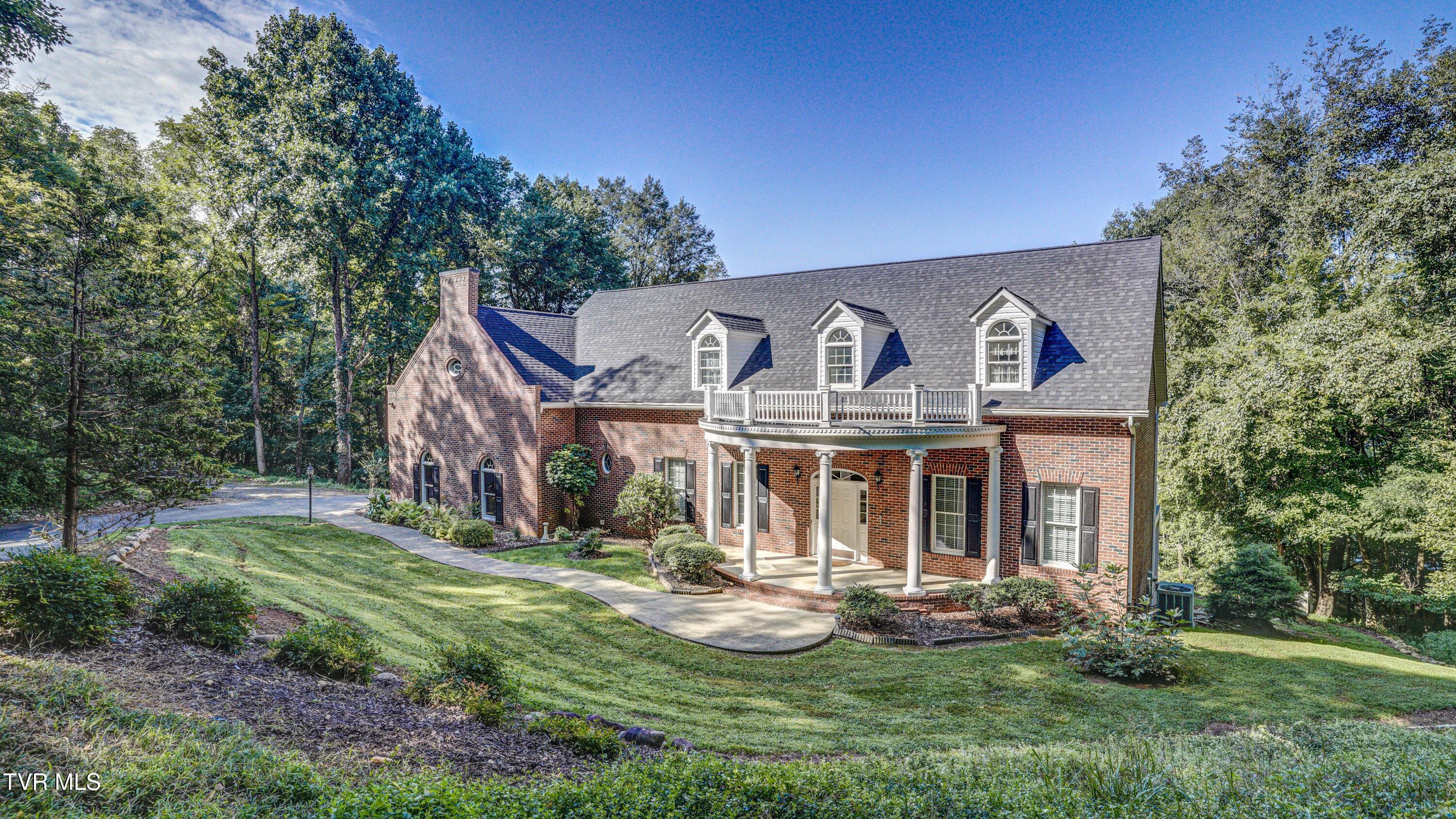 1212 Wahoo Valley Road Picture