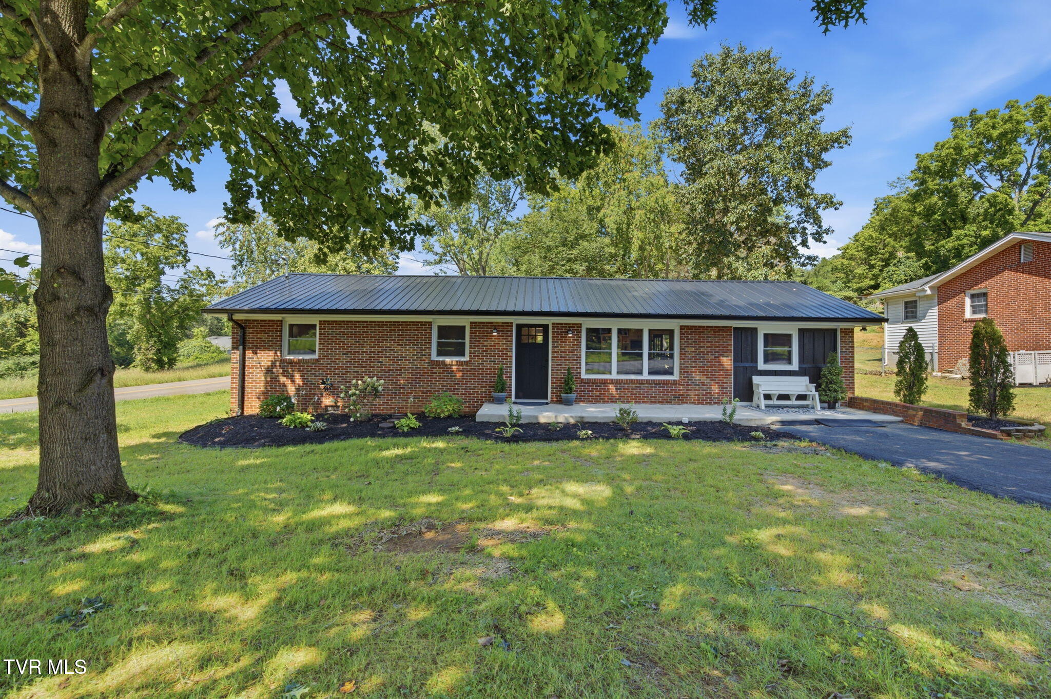 1201 High Street Property Photo 7