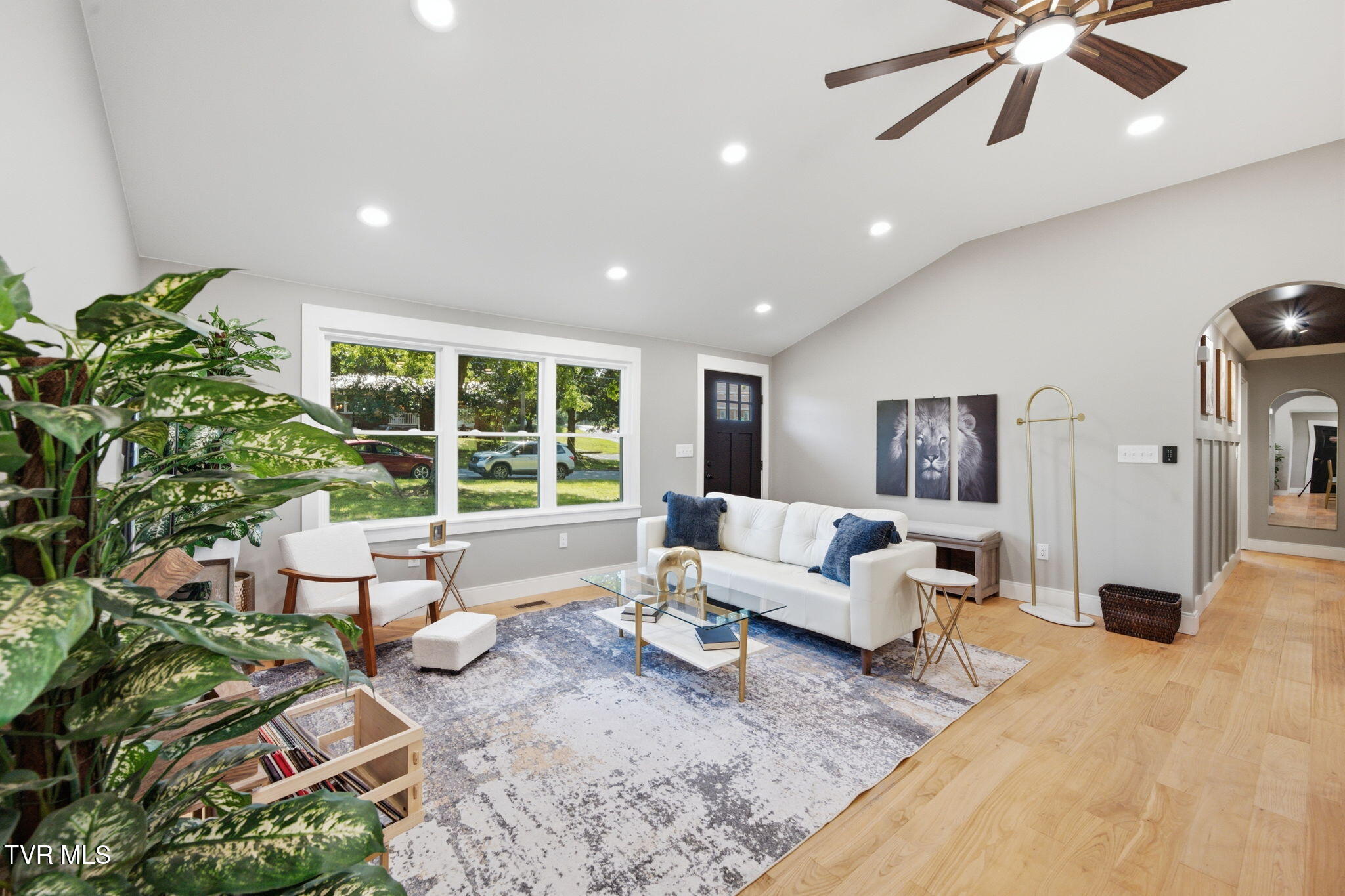 1201 High Street Property Photo 14