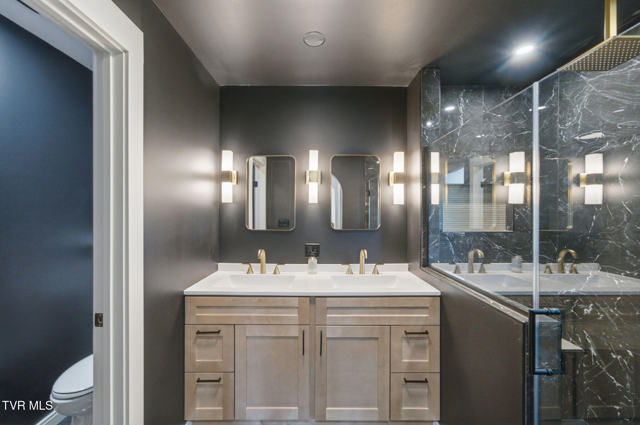 1201 High Street Property Photo 18
