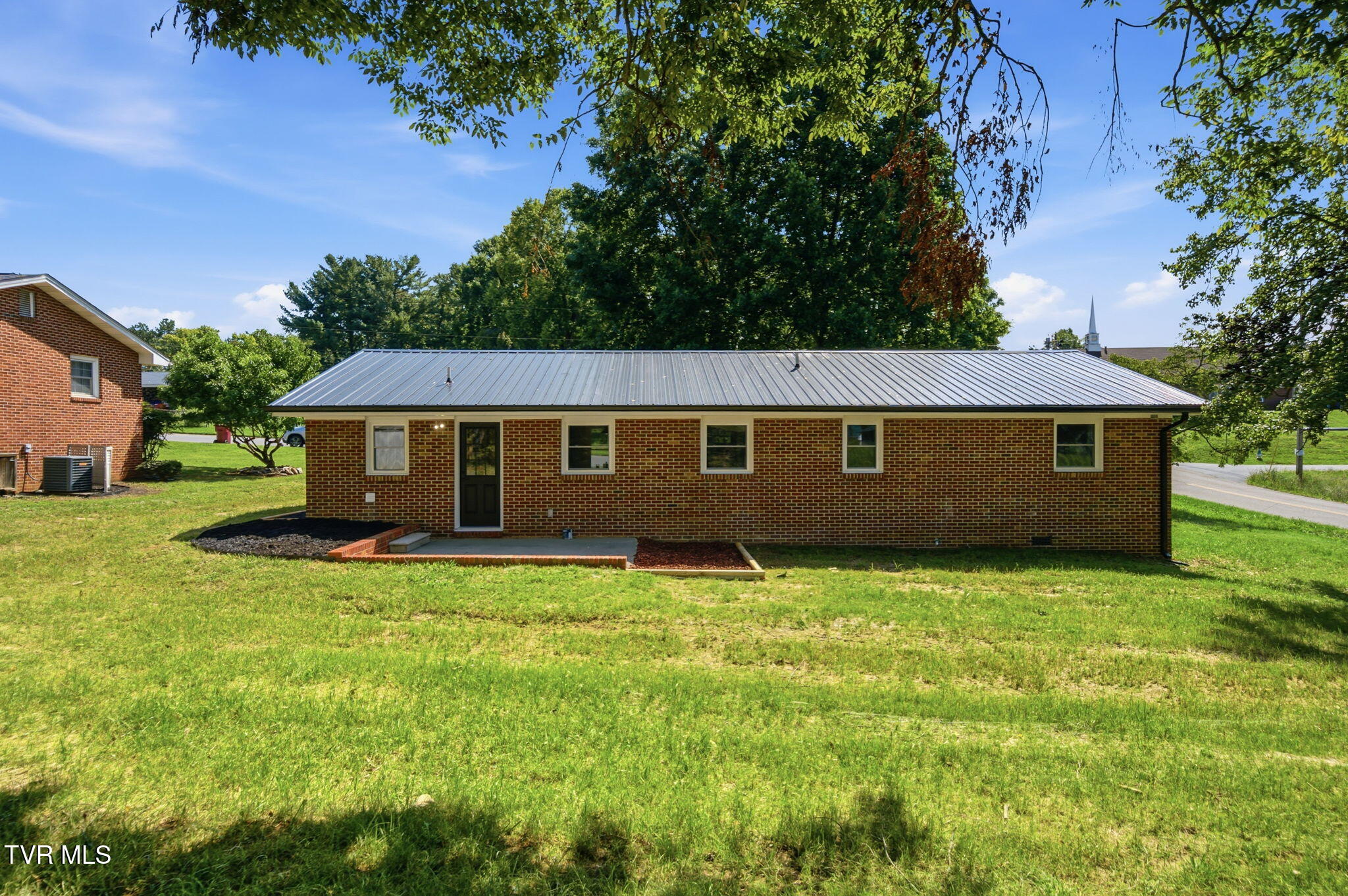 1201 High Street Property Photo 29