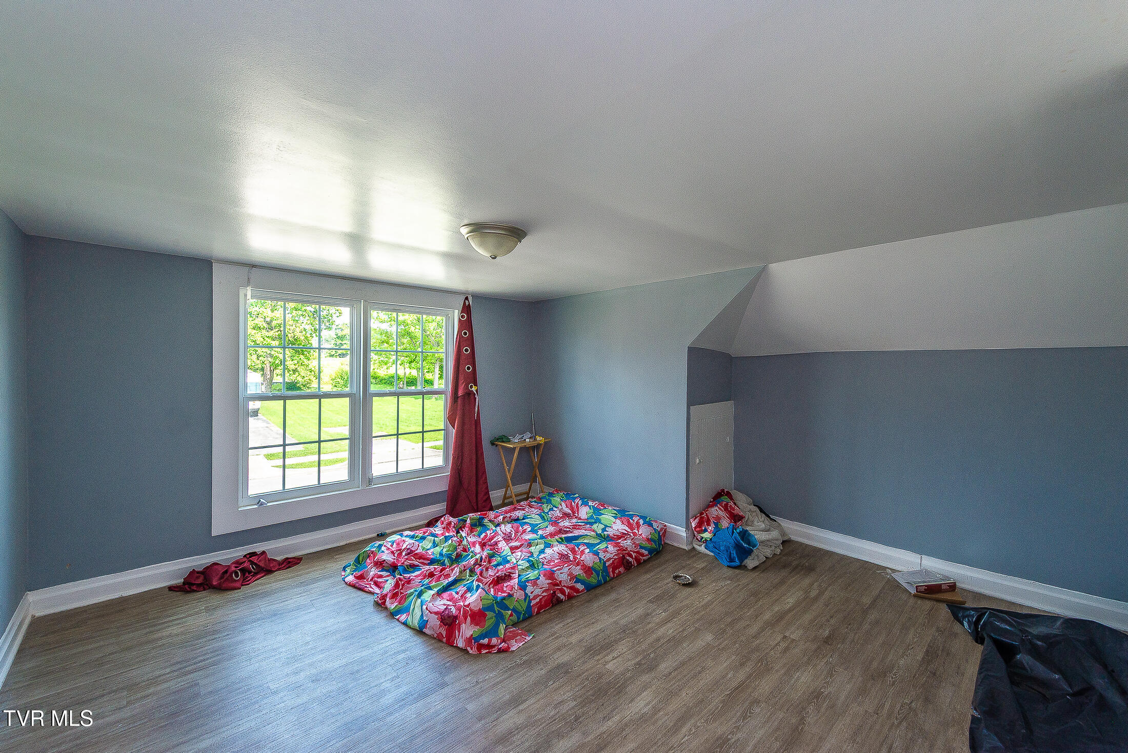 526 Dale Street Property Photo 17
