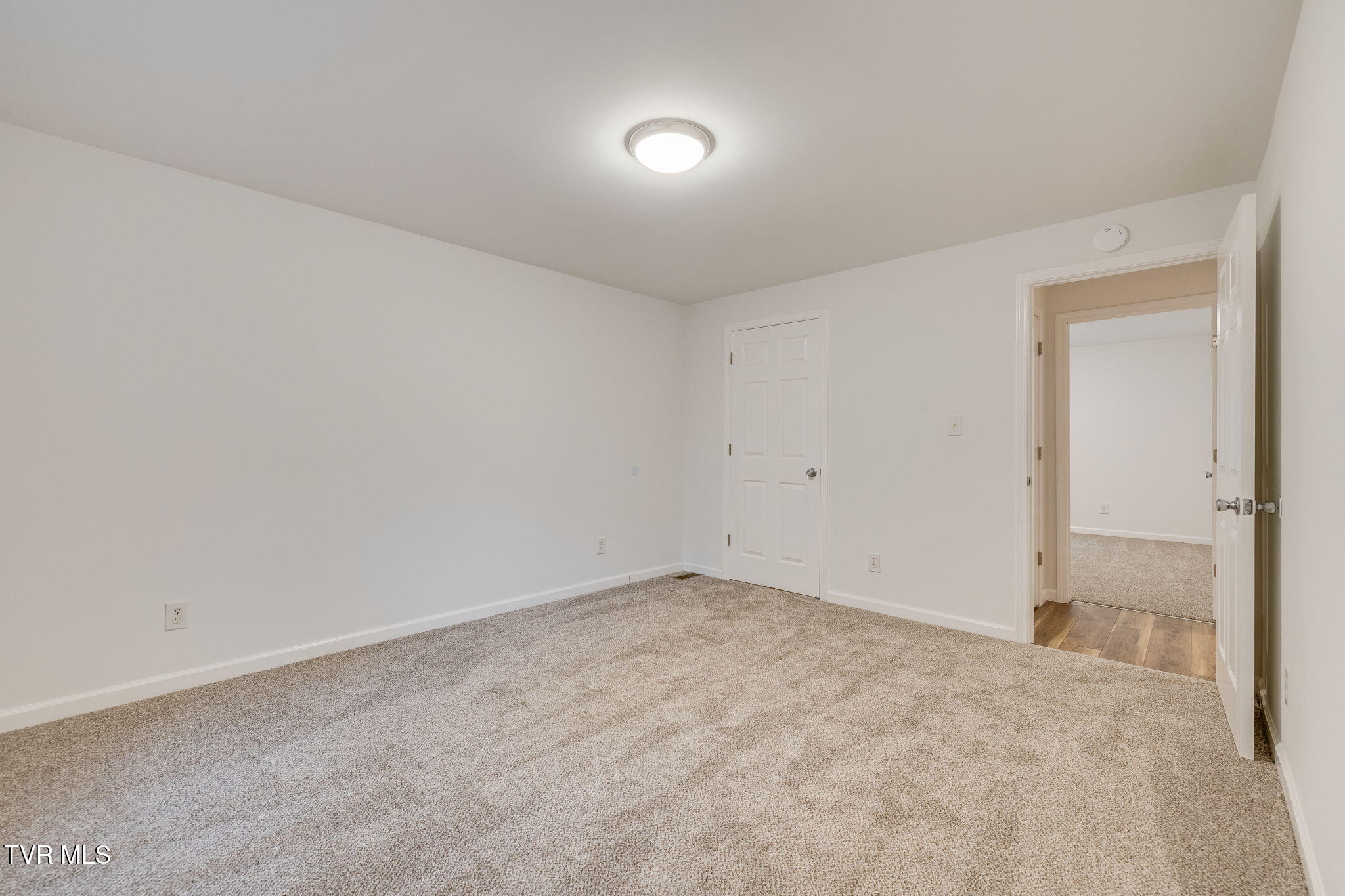 1300 Saratoga Road Property Photo 17