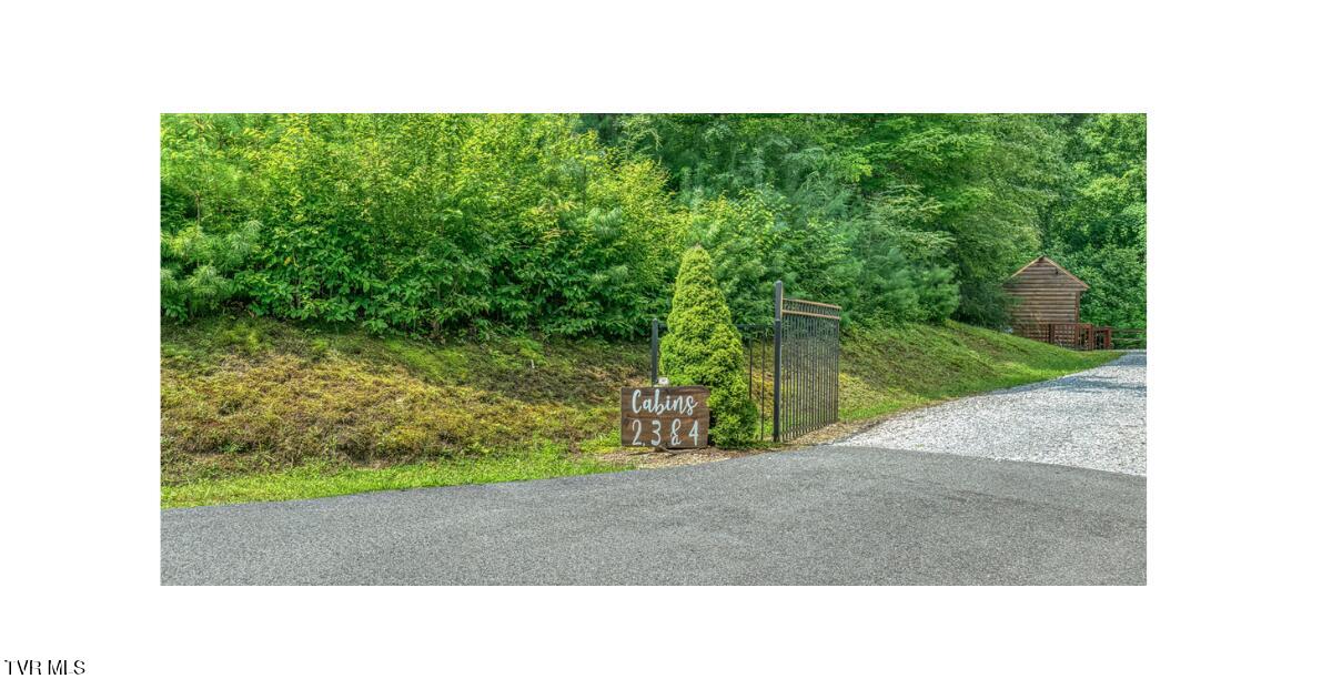 154 State Highway 143 Property Photo 11