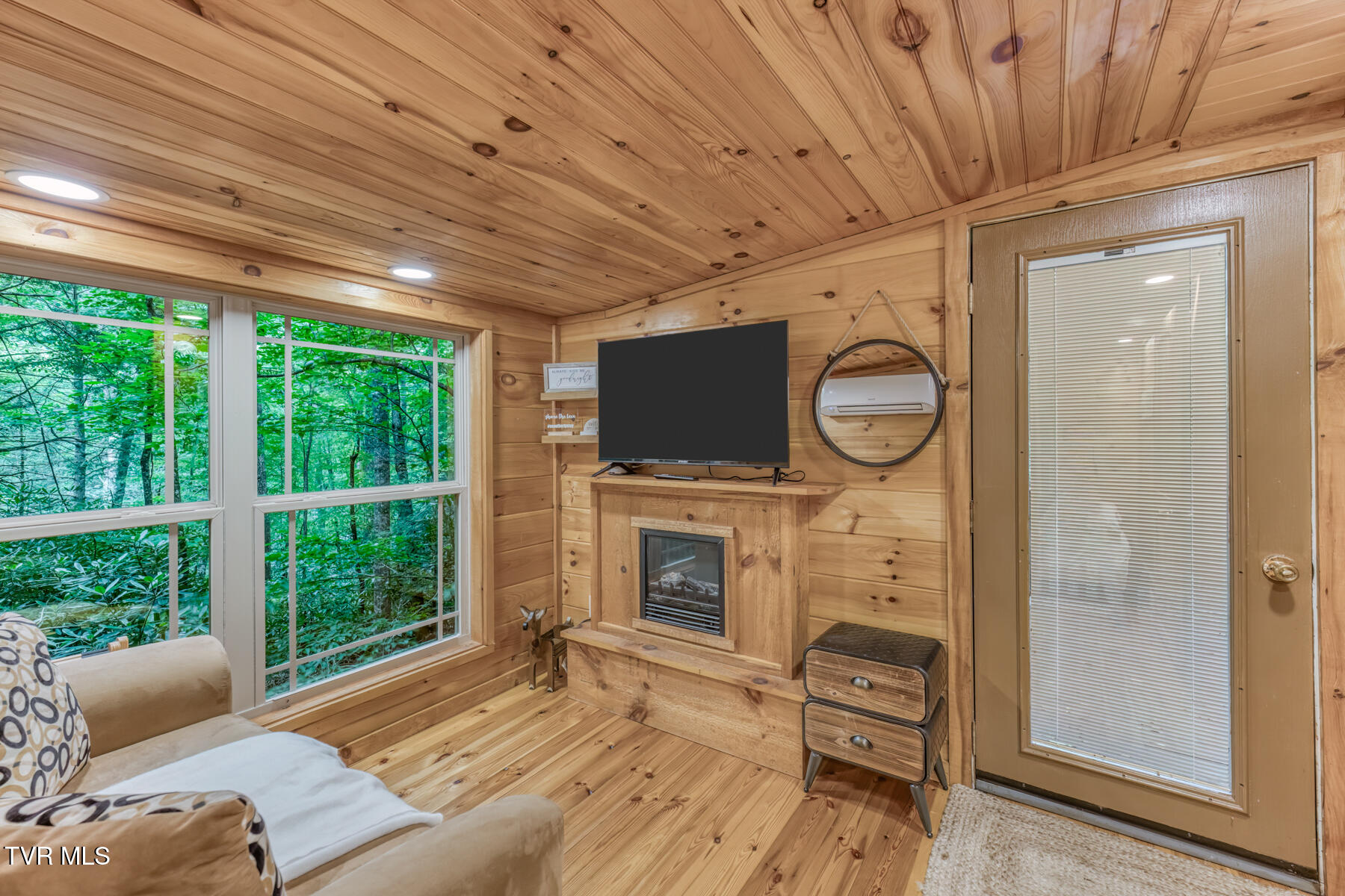 154 State Highway 143 Property Photo 53