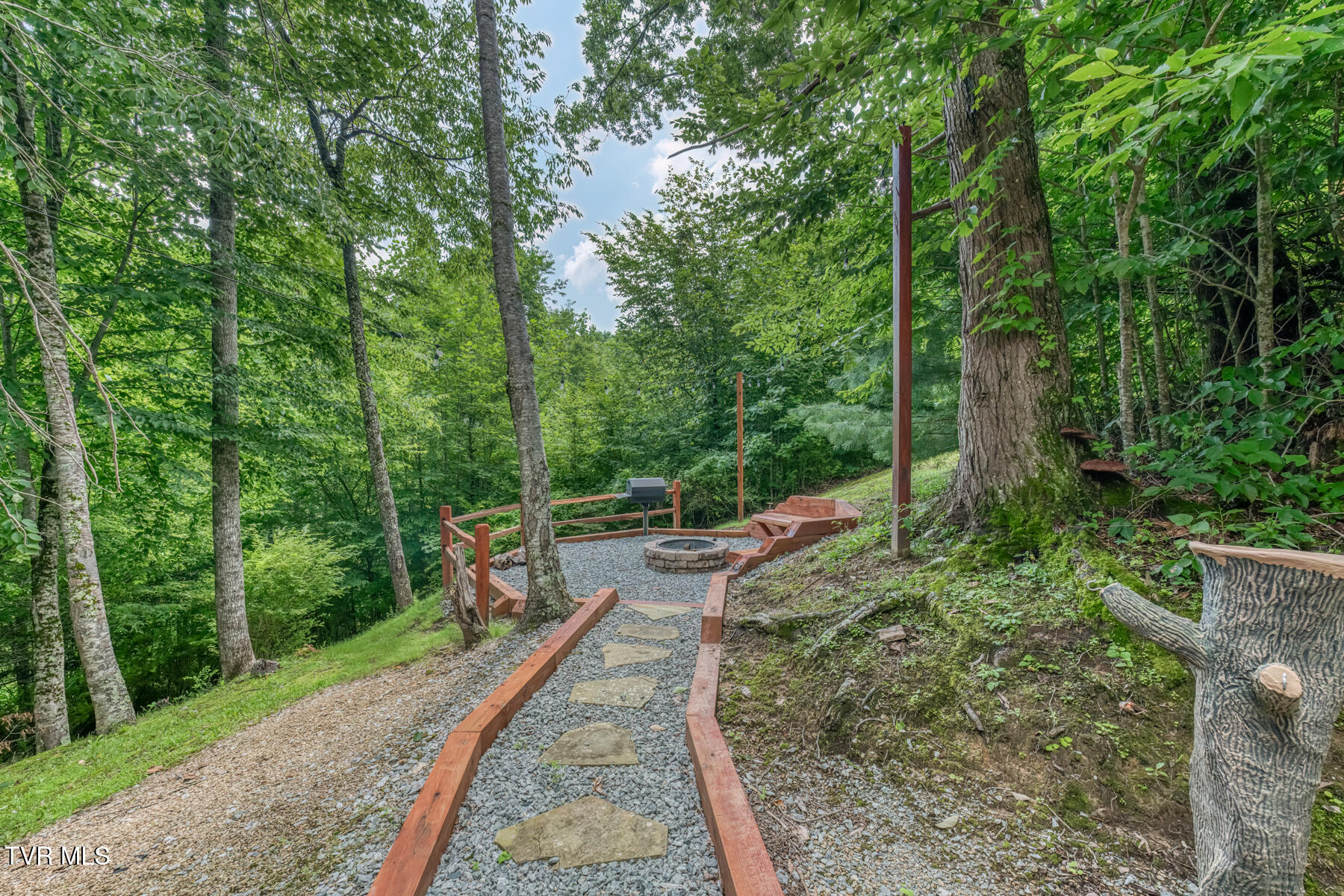 154 State Highway 143 Property Photo 110