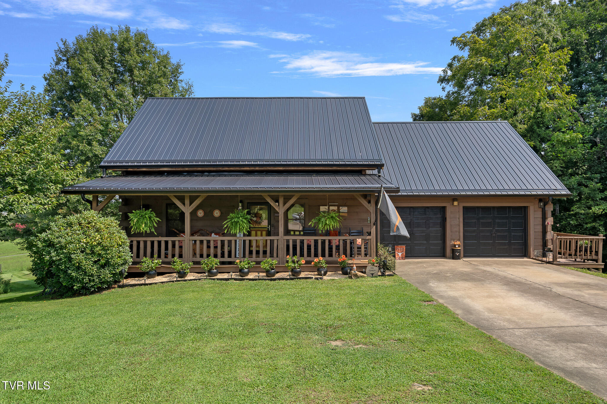 160 Bluebonnet Lane Property Photo 1