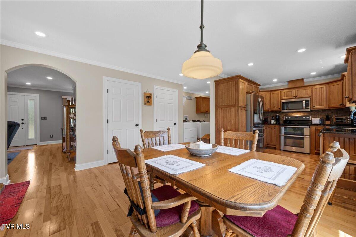898 Bear Trail Property Photo 36