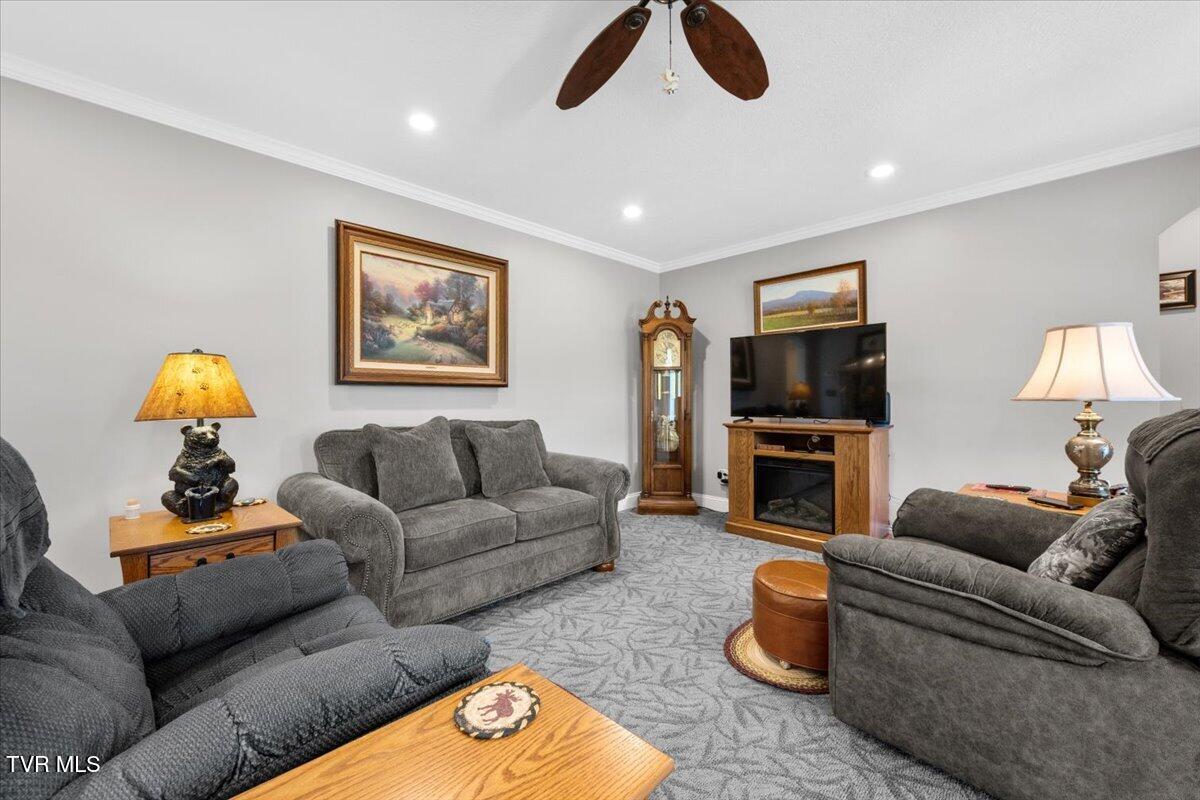 898 Bear Trail Property Photo 44