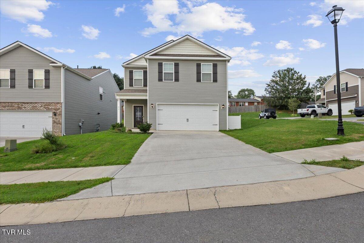 53 Thread Lane Property Photo 1
