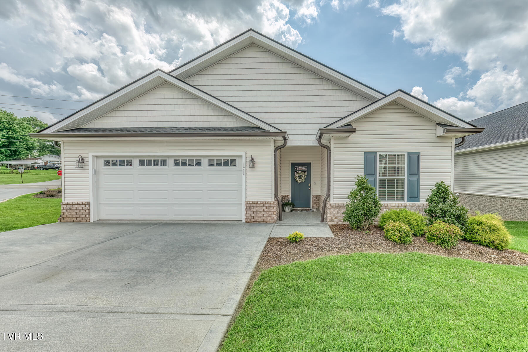 11 Palmetto Court Property Photo 1