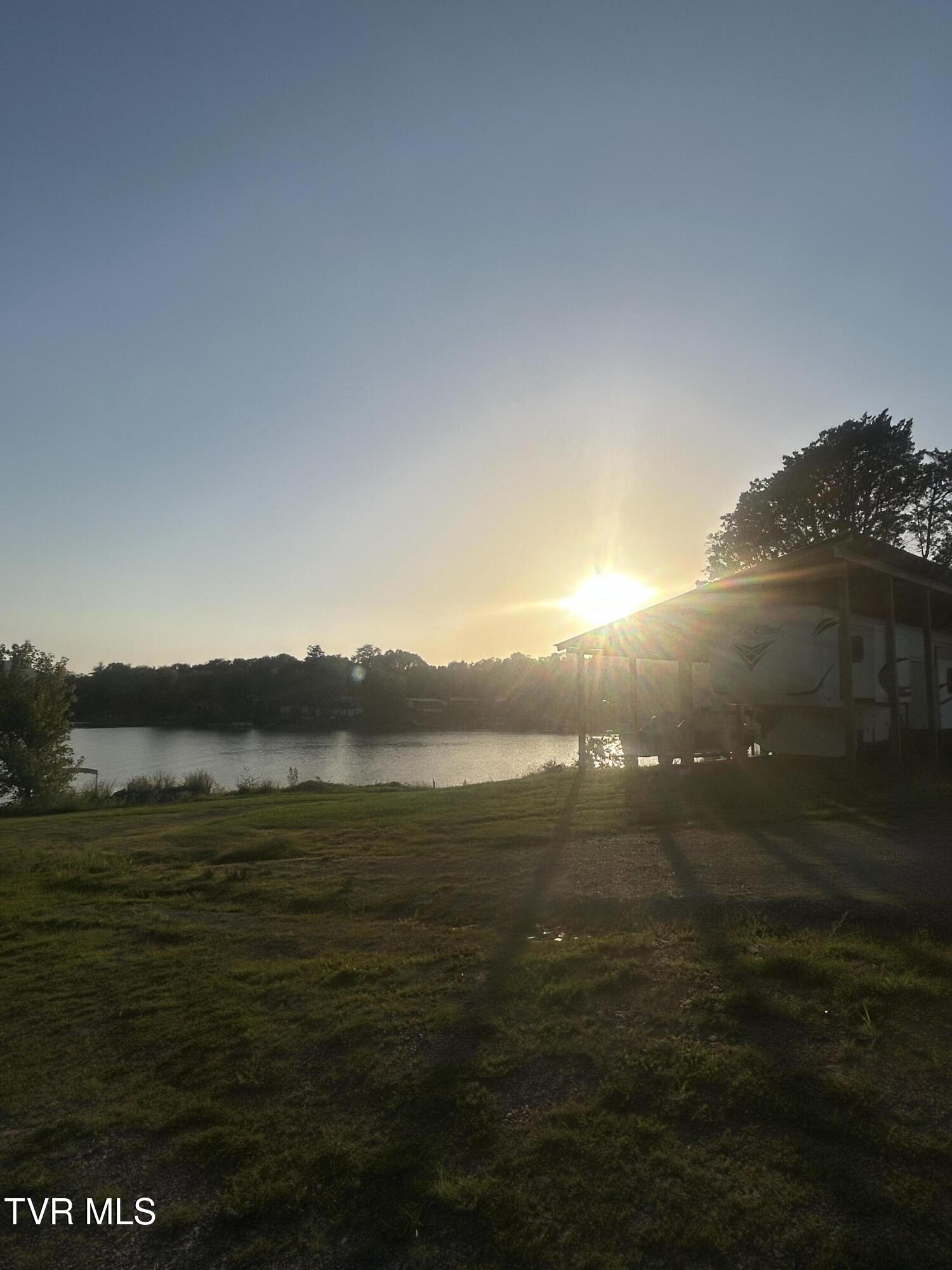 246 Cherokee Boat Dock Road Property Photo 38