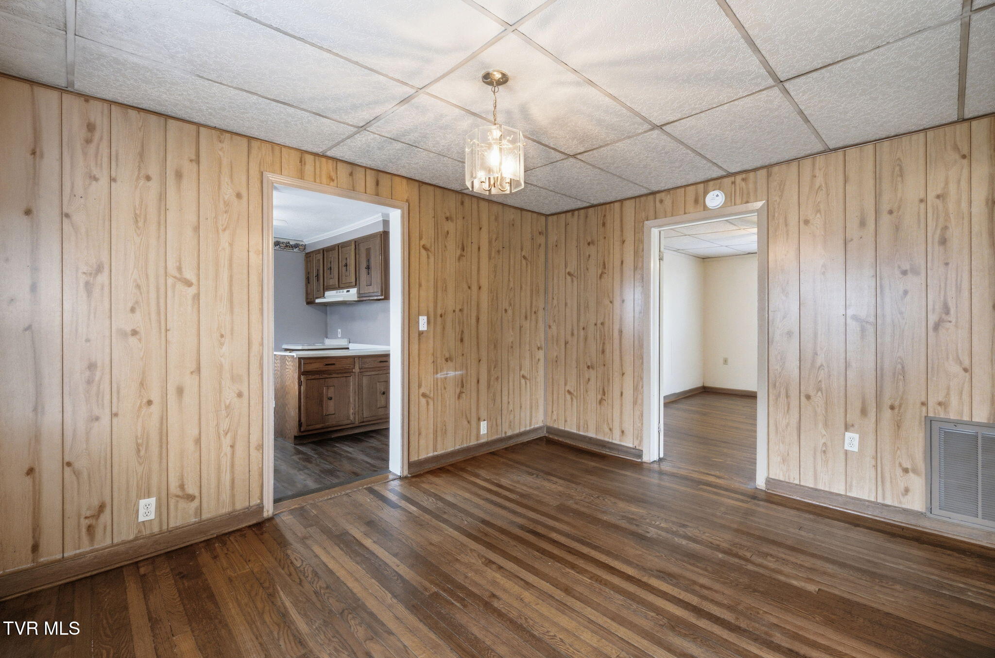 1649 E Street Property Photo 14
