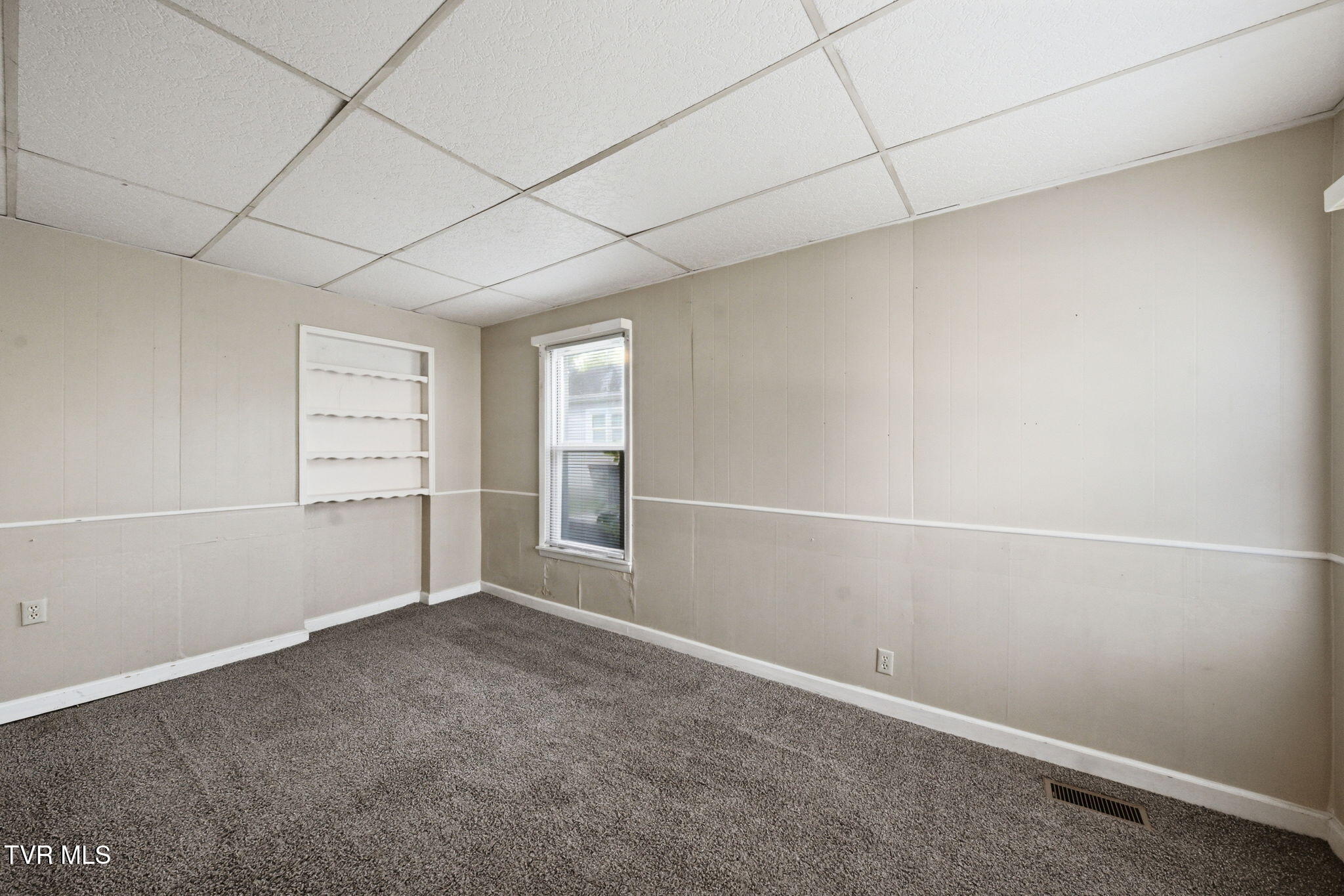 1649 E Street Property Photo 19