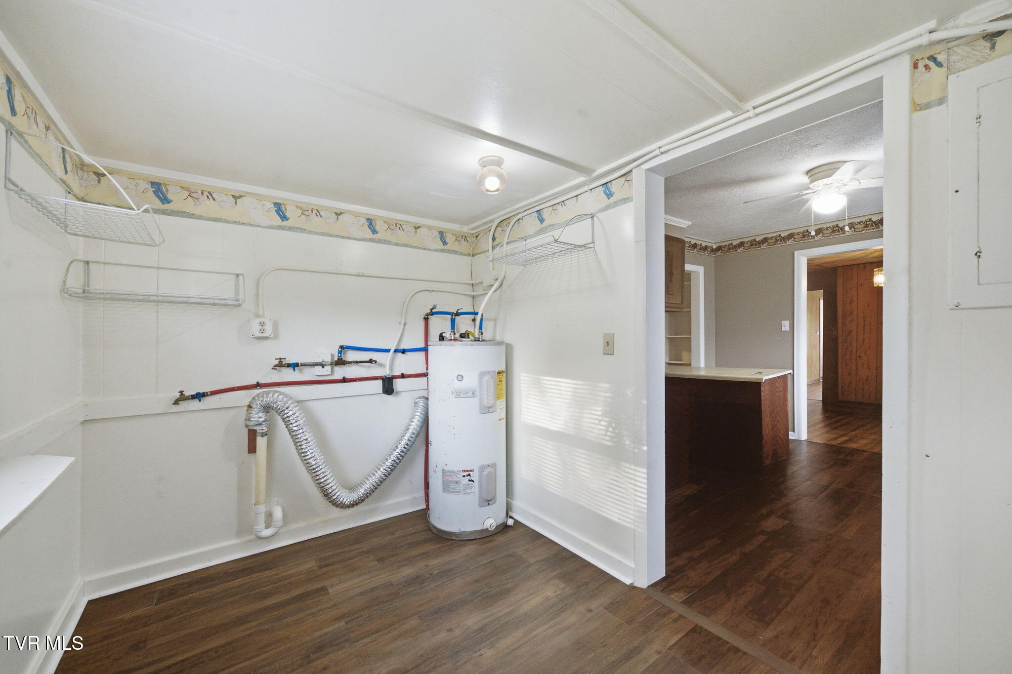 1649 E Street Property Photo 26