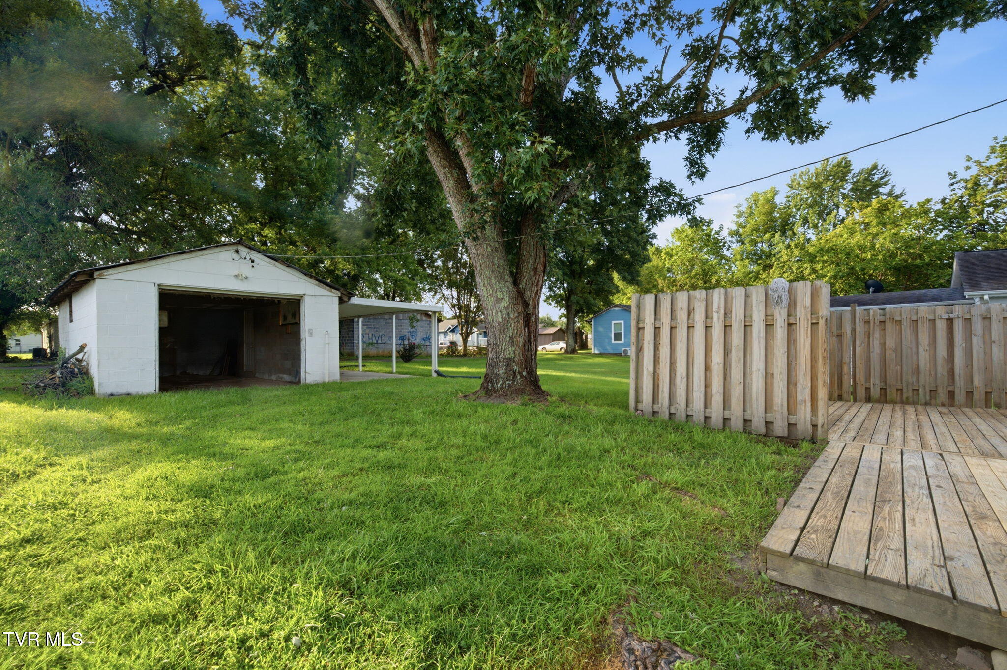 1649 E Street Property Photo 27