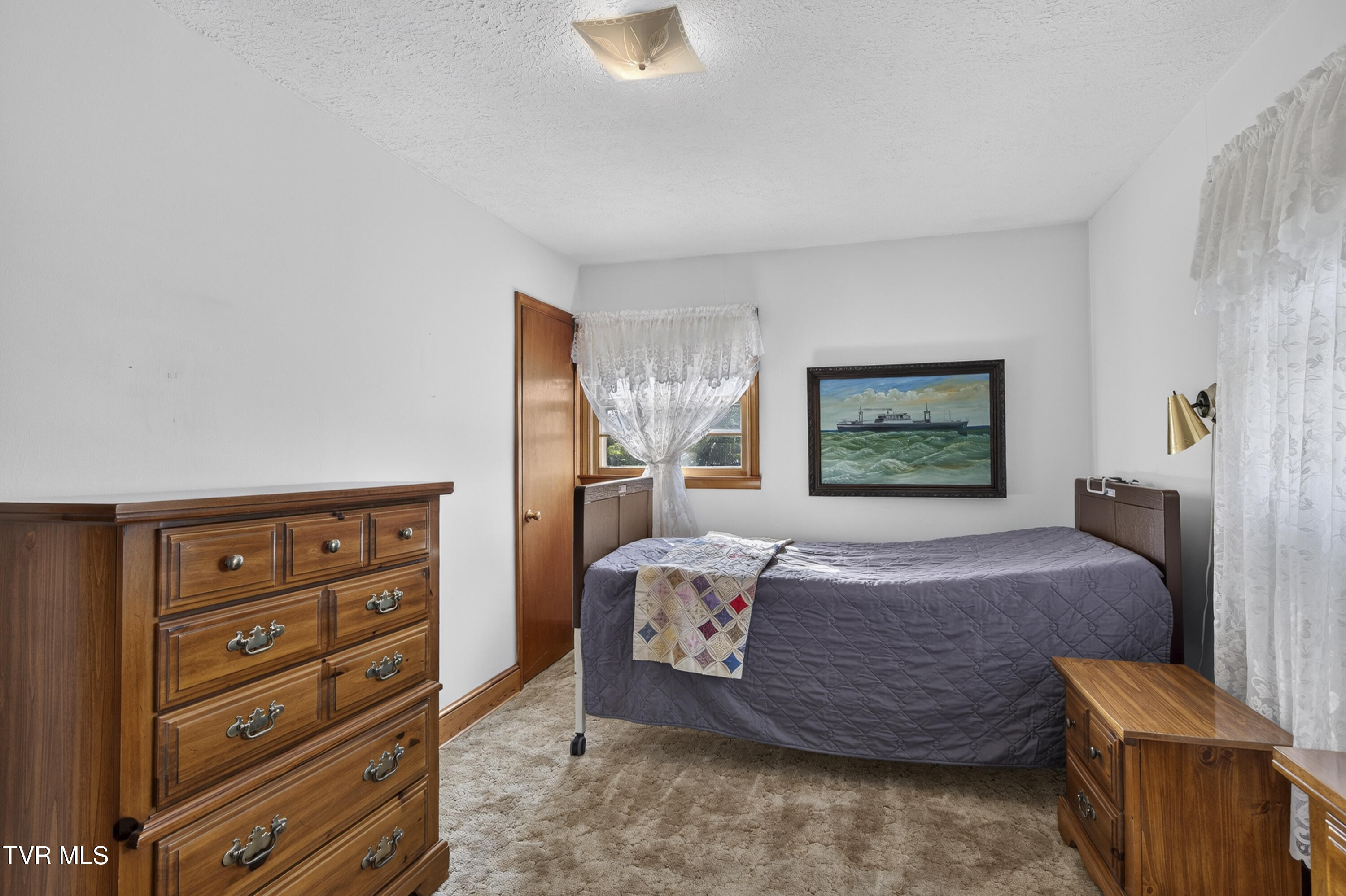 192 2nd Avenue Property Photo 21