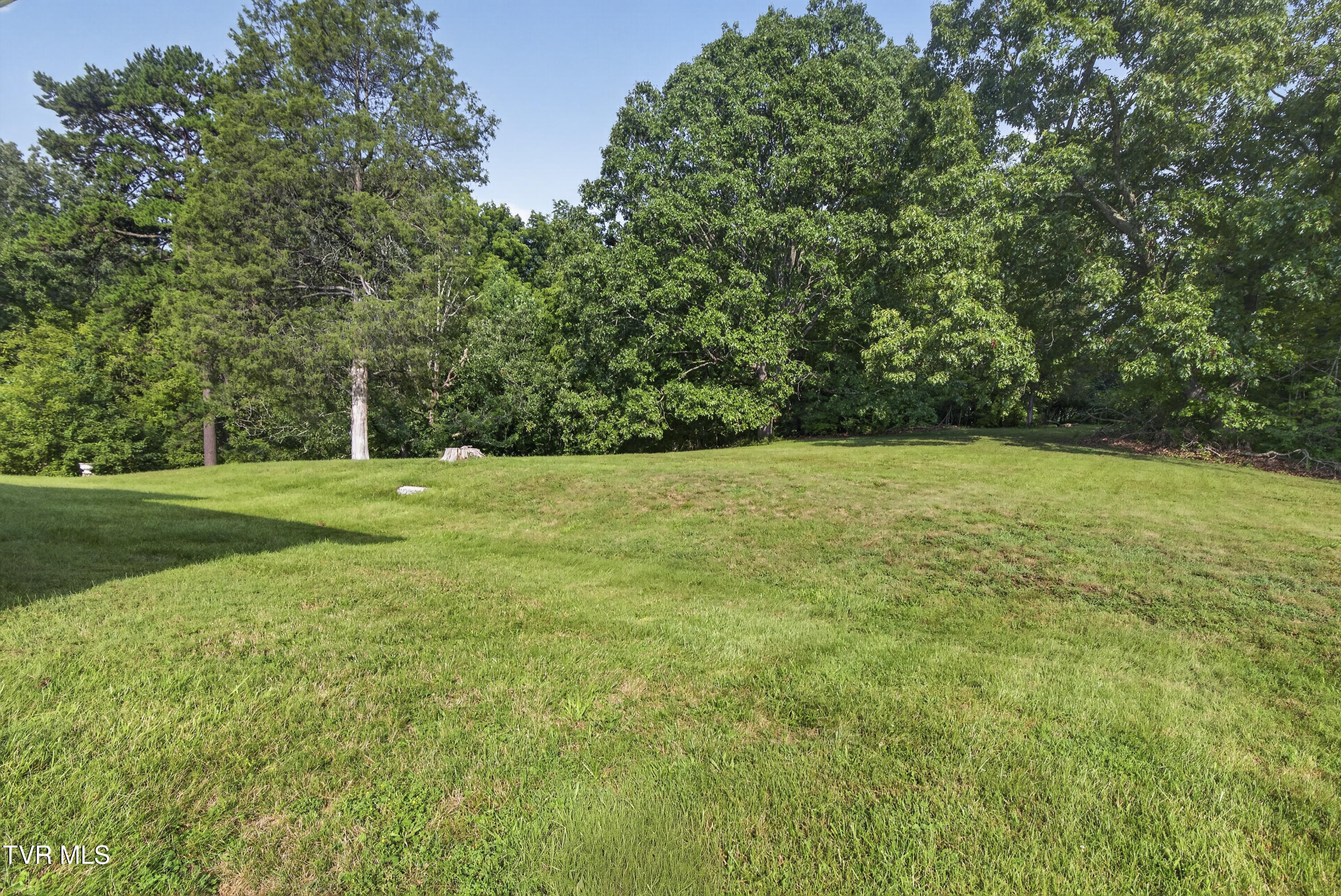 192 2nd Avenue Property Photo 34