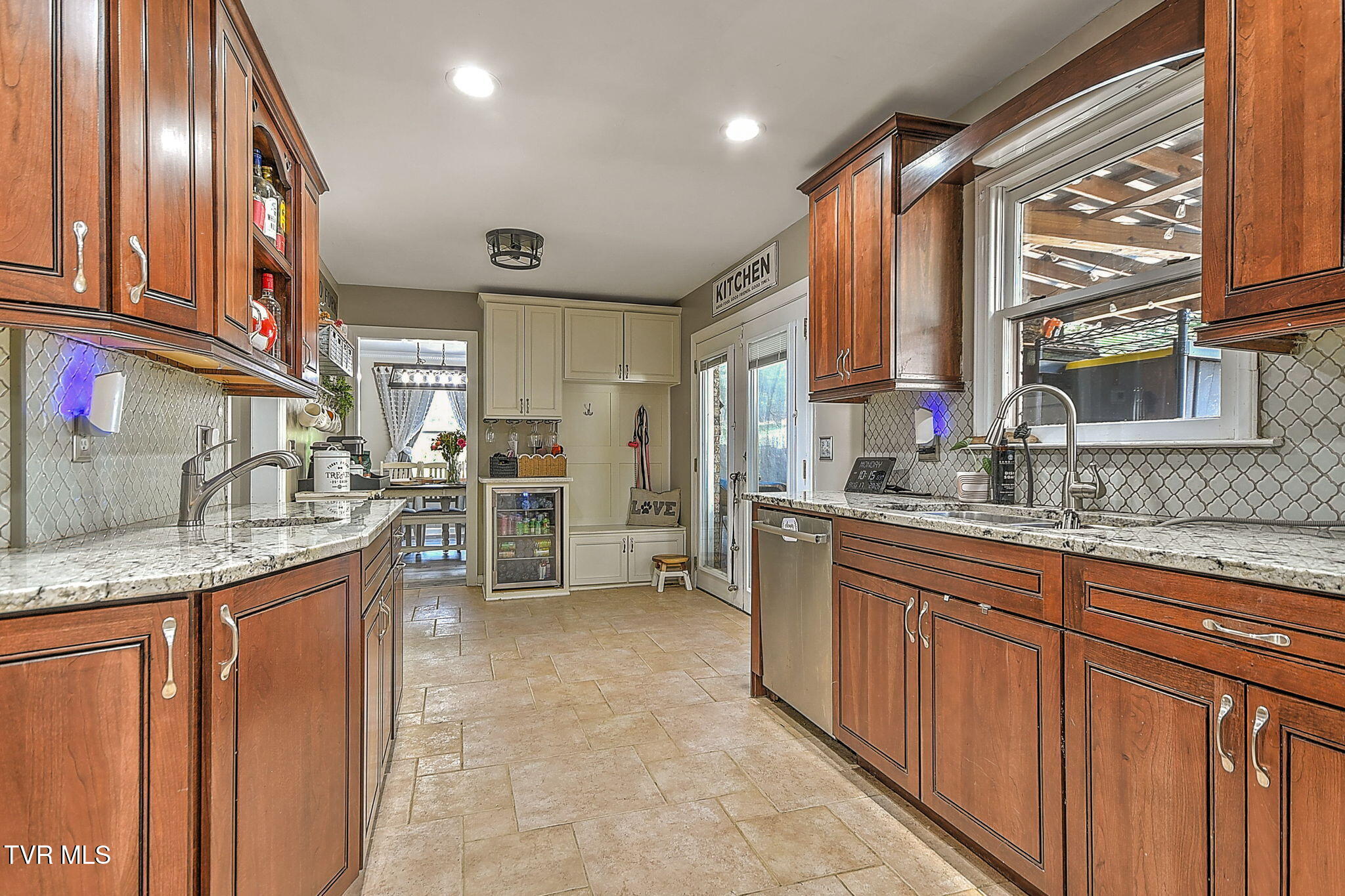 818 Lizabeth Drive Property Photo 17