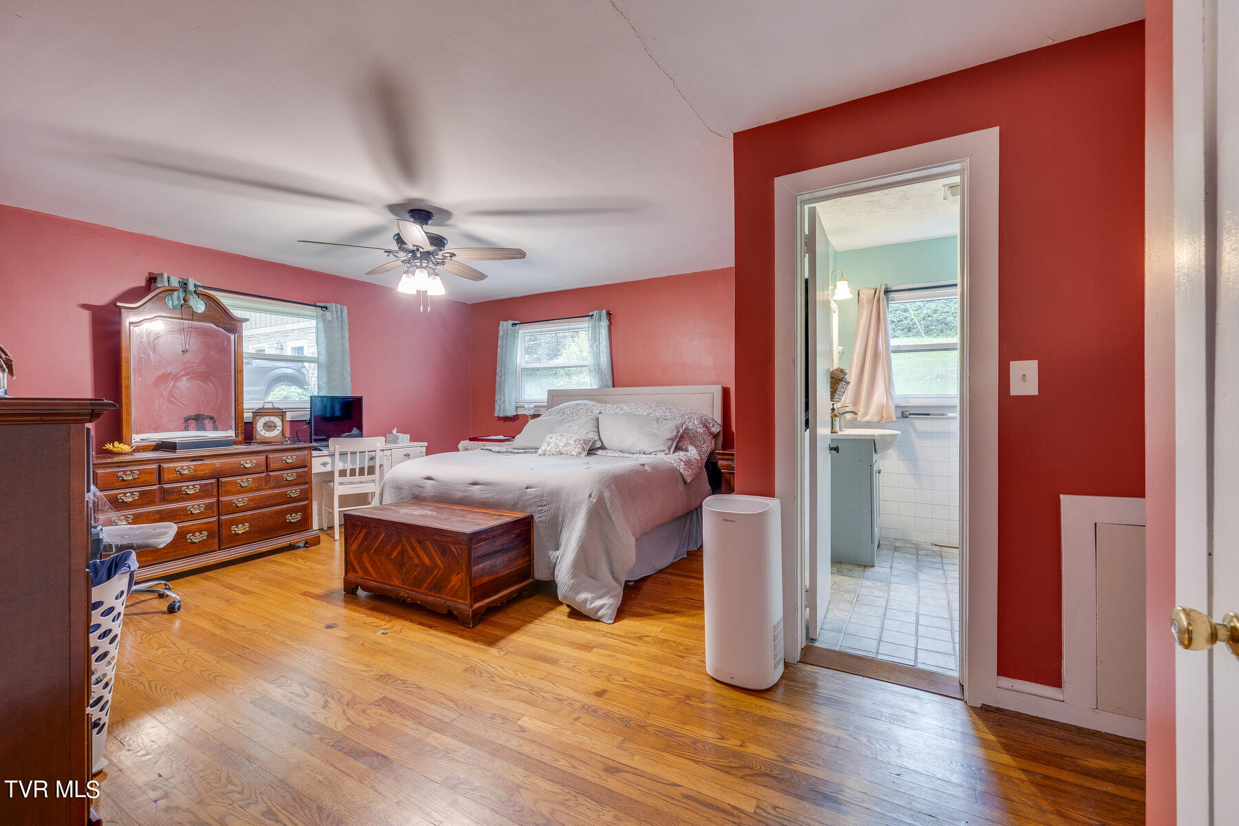 1268 Catawba Street Property Photo 23
