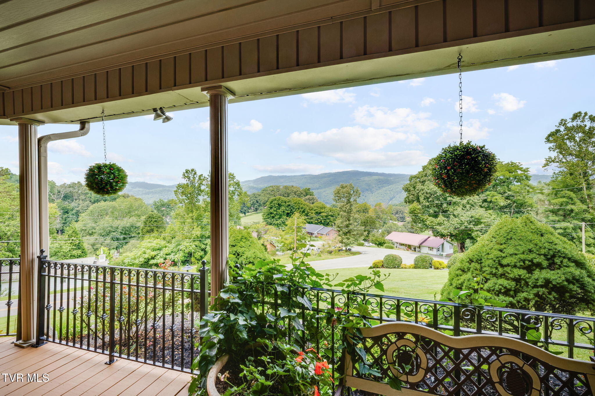 205 Fishery Loop Road Property Photo 7