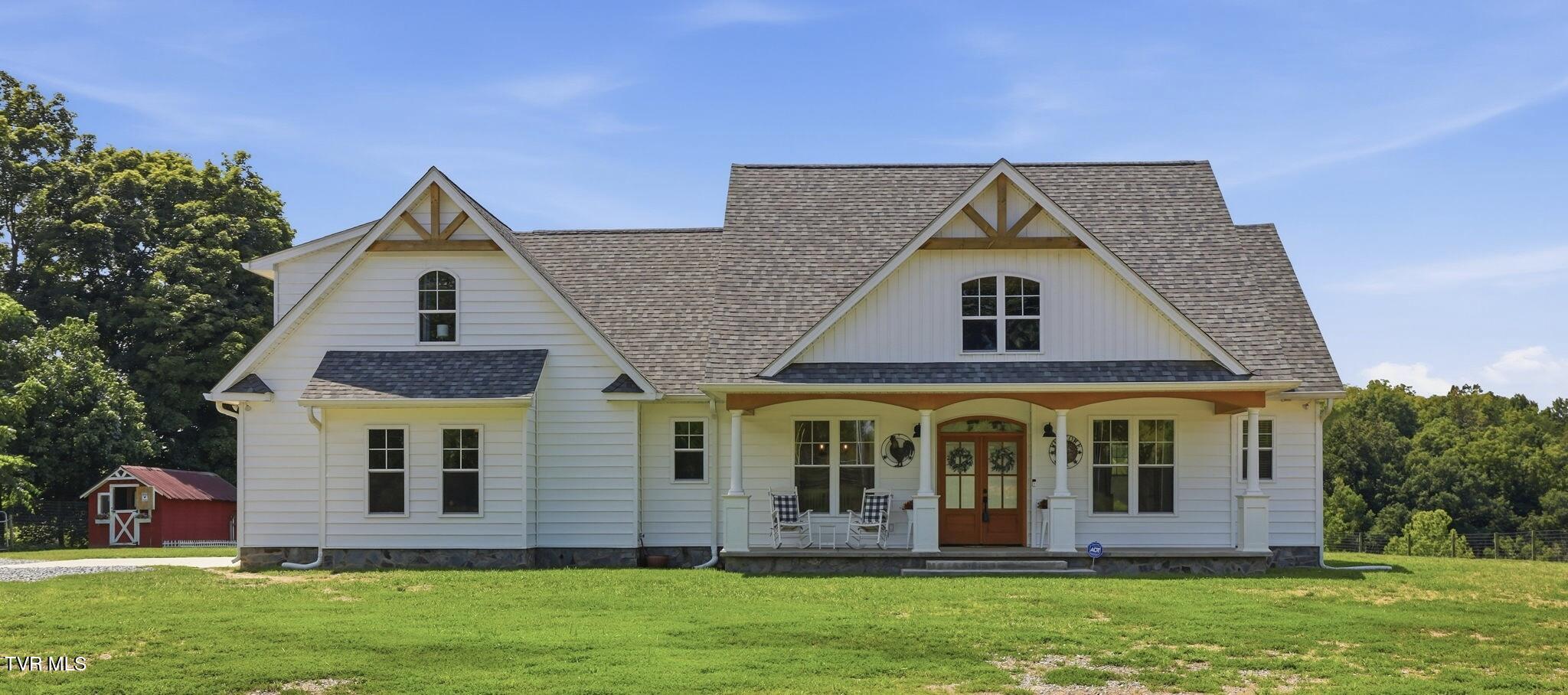 681 Grassy Creek Road Property Photo 1