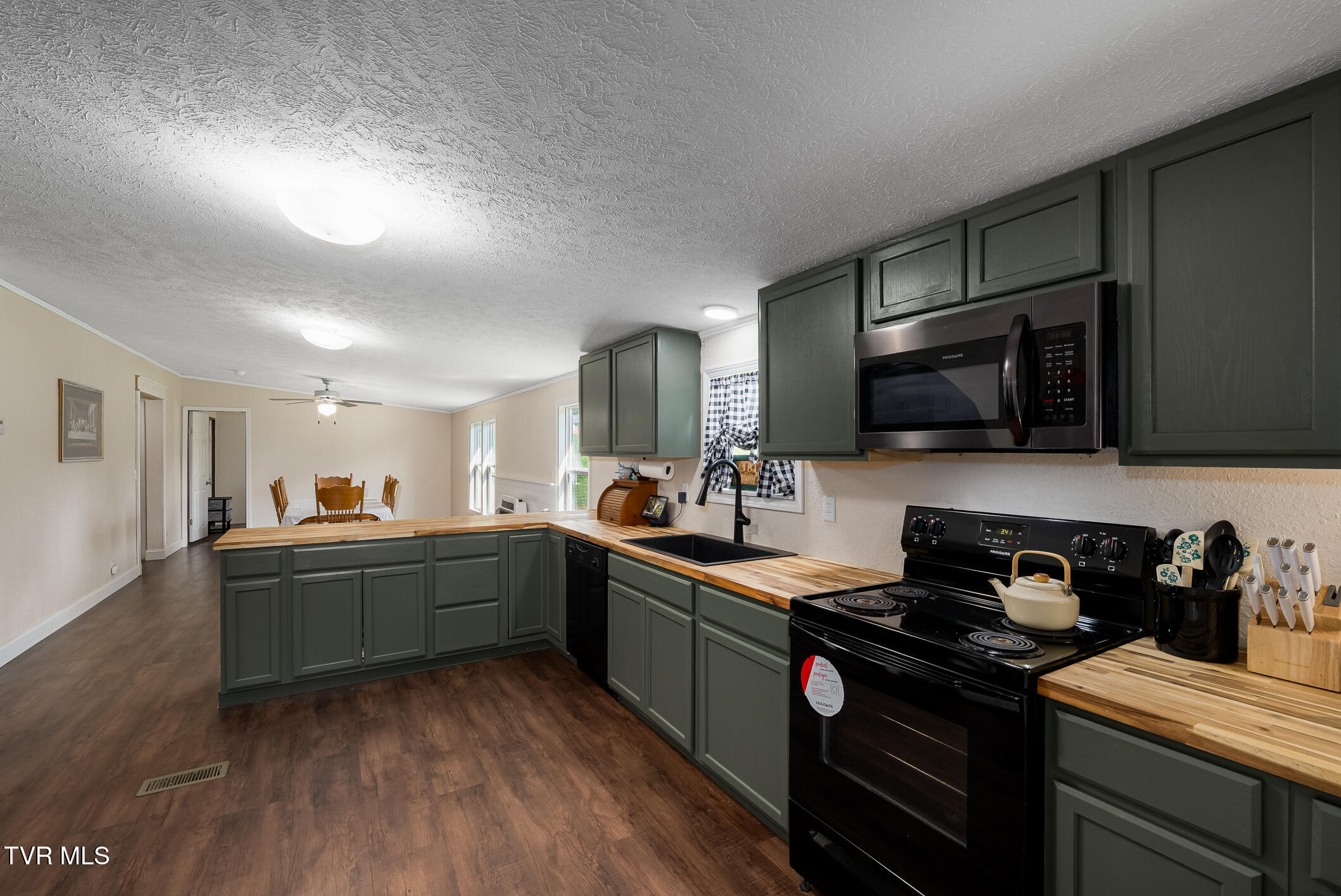 447 Sand Valley Road Property Photo 11