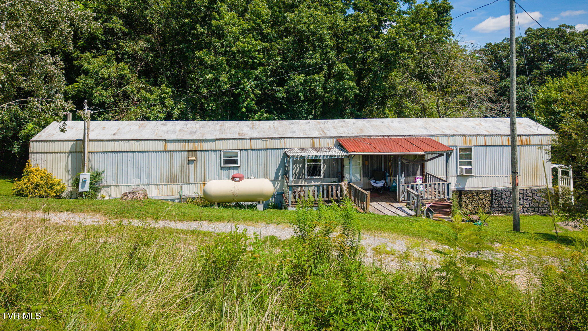 406 War Valley Road Property Photo 1