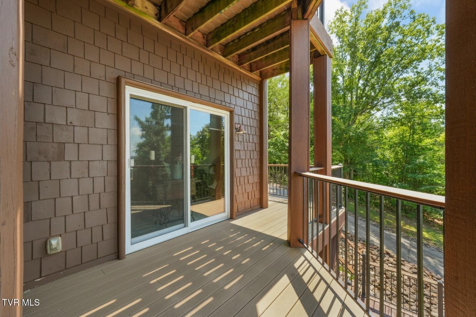 1154 Stoneway Court Property Photo 43