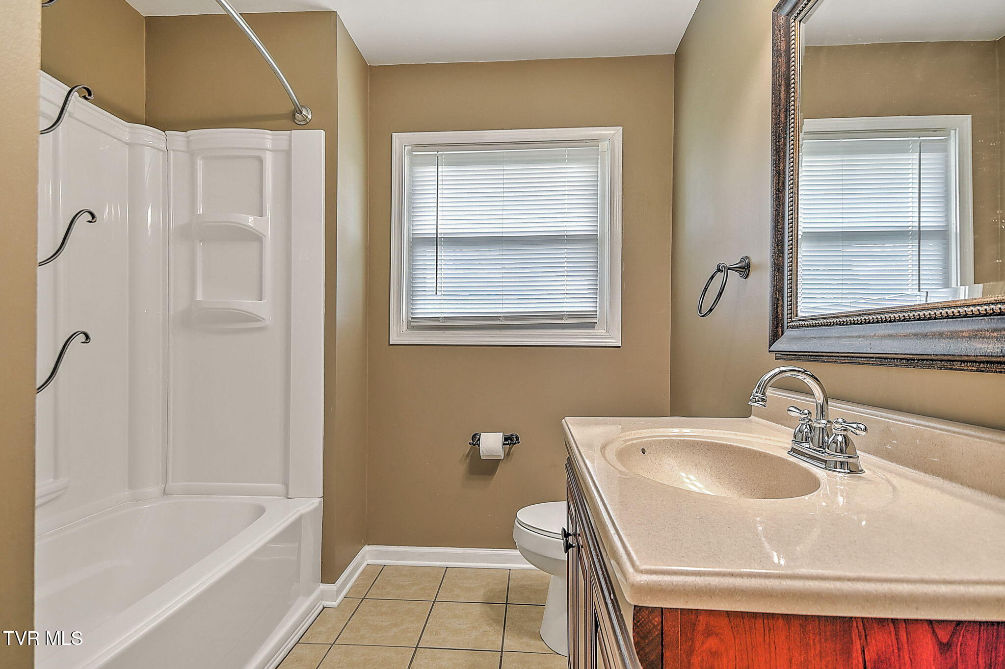 709 Norris Avenue Property Photo 33