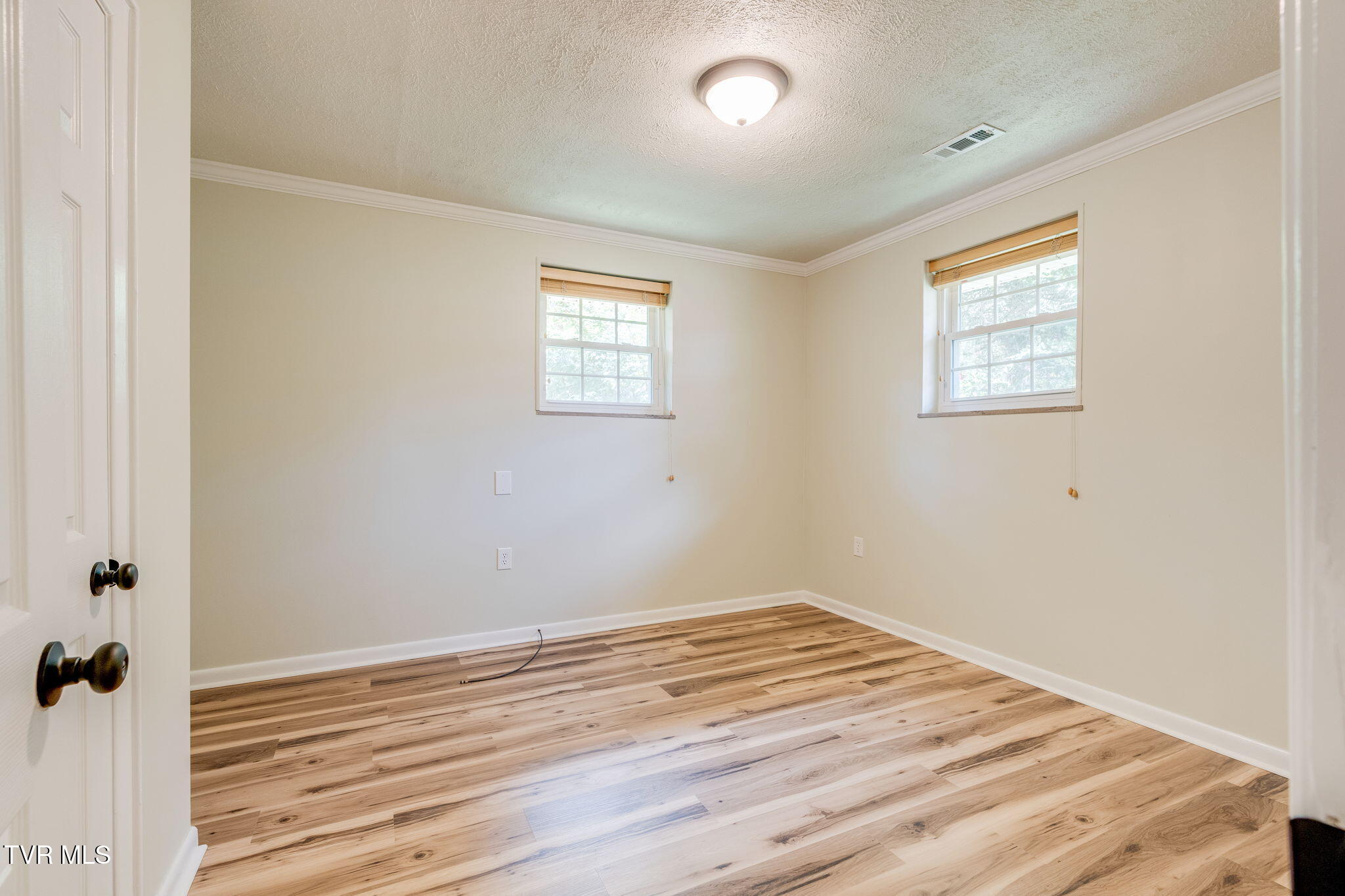 100 Hickory Drive Property Photo 20