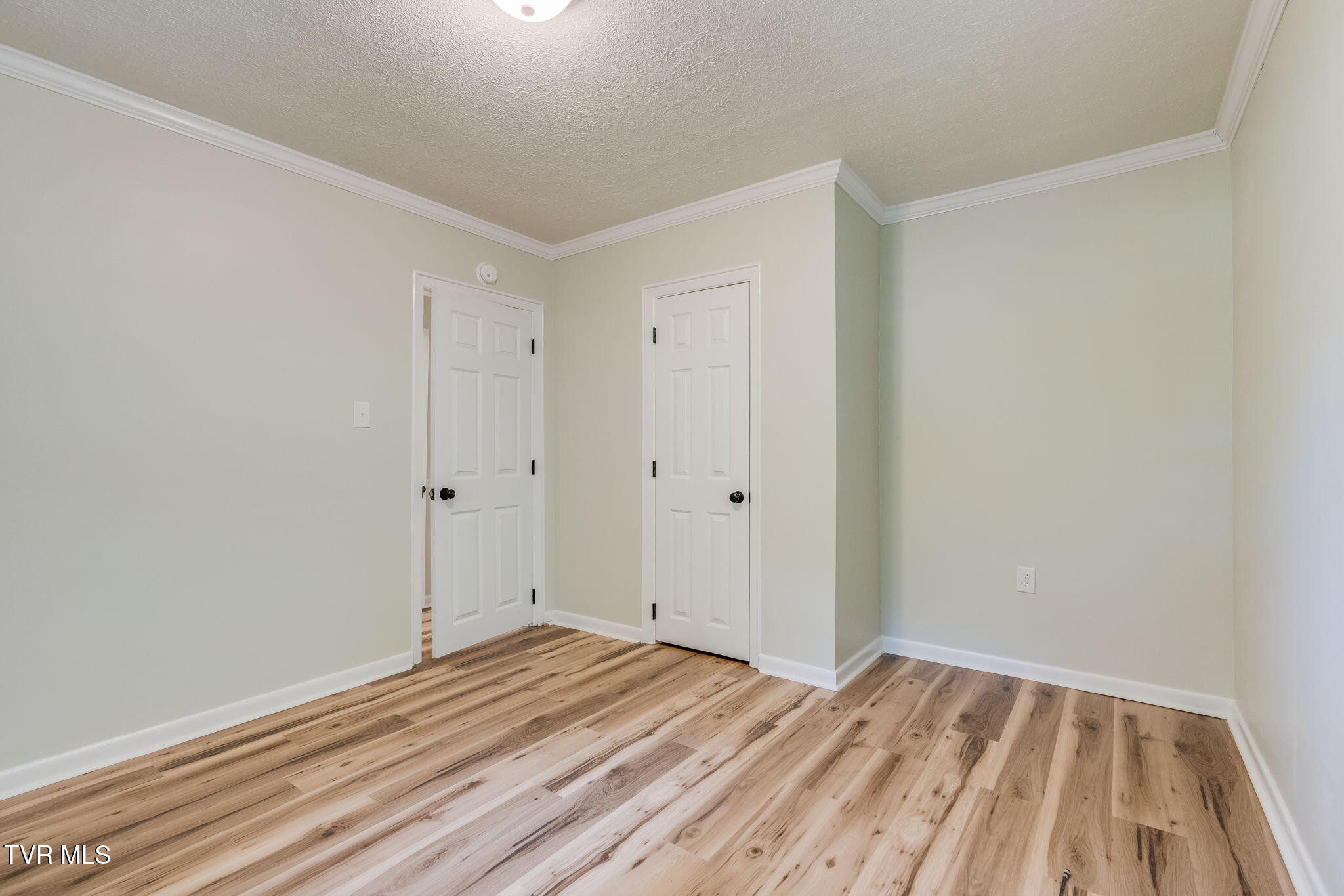 100 Hickory Drive Property Photo 21