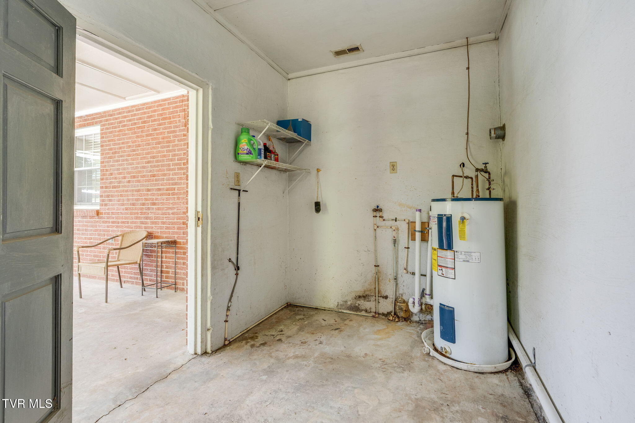 100 Hickory Drive Property Photo 23