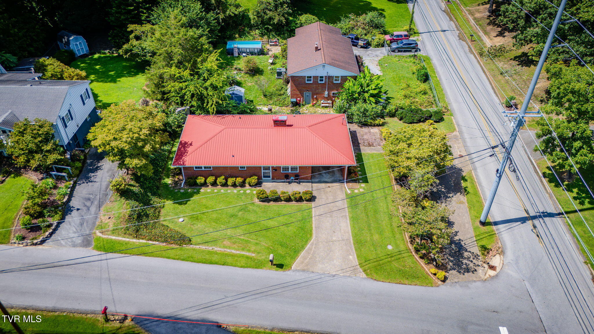 100 Hickory Drive Property Photo 27